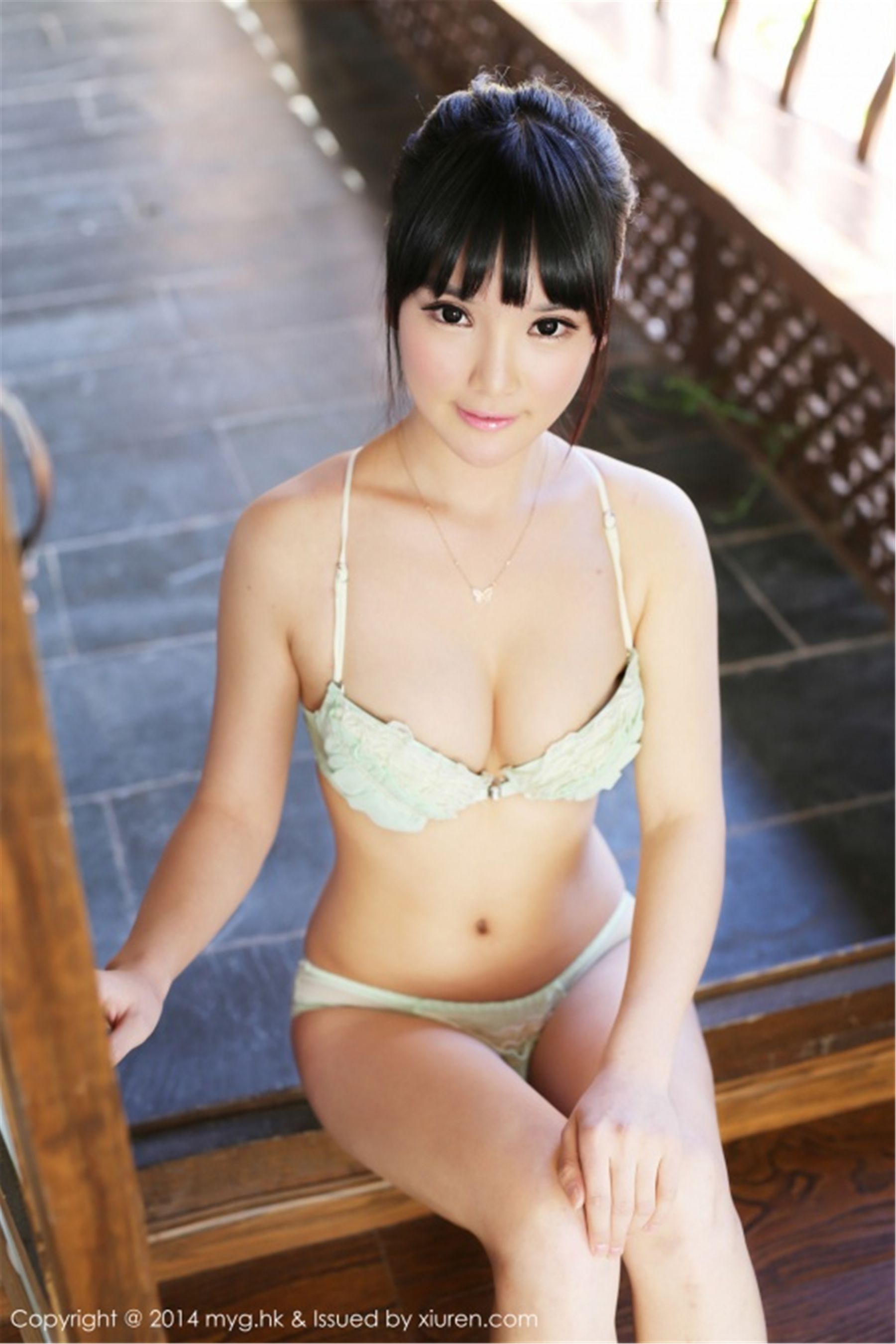 妮儿Bluelabel《外拍2套清新内衣》 美媛馆 Vol.070插图9