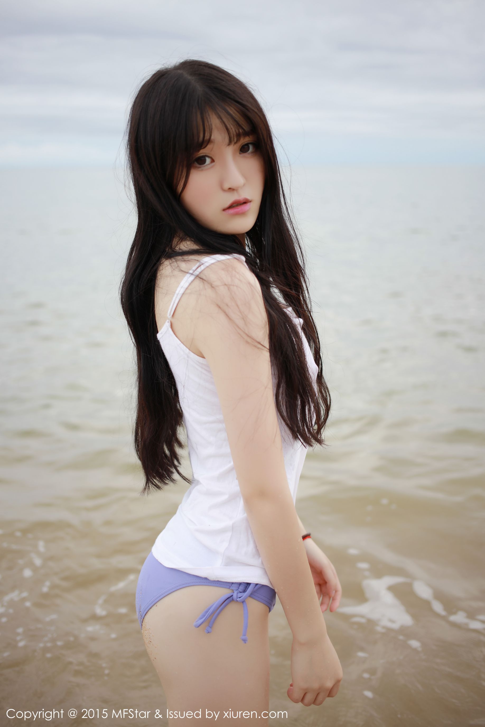 伊小七MoMo 《性感湿身旅拍》 模范学院 Vol.029插图1