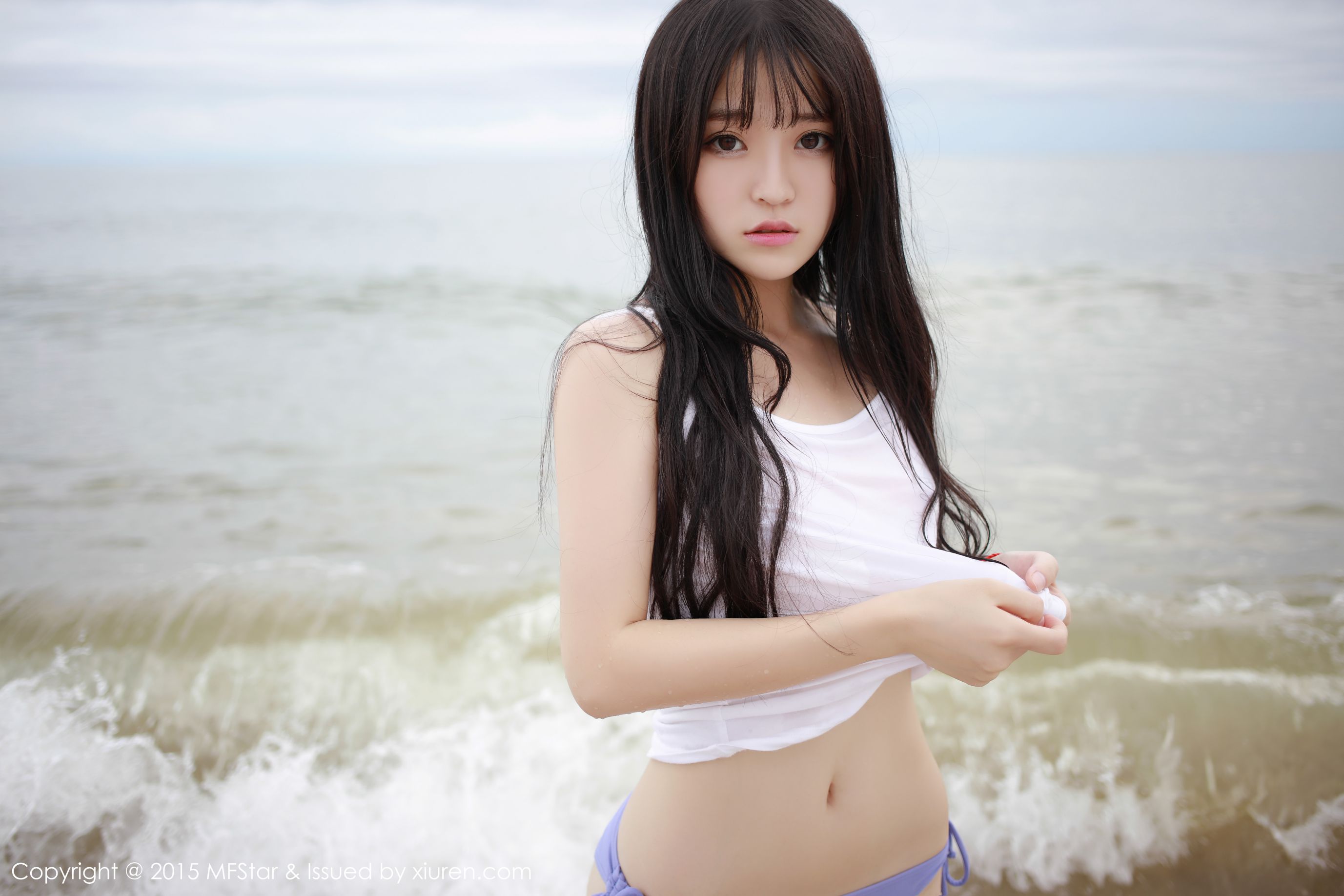 伊小七MoMo 《性感湿身旅拍》 模范学院 Vol.029插图2