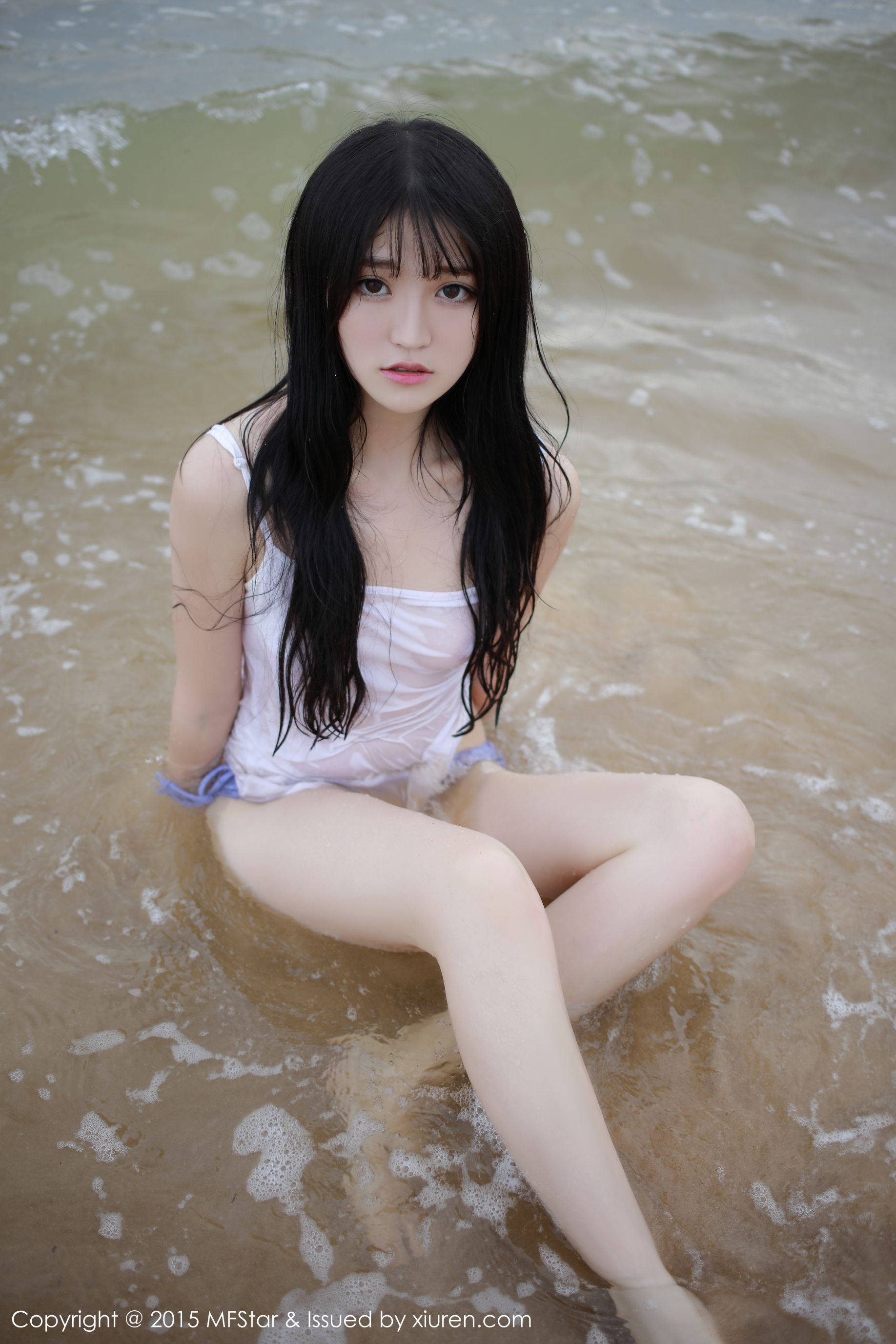 伊小七MoMo 《性感湿身旅拍》 模范学院 Vol.029插图4