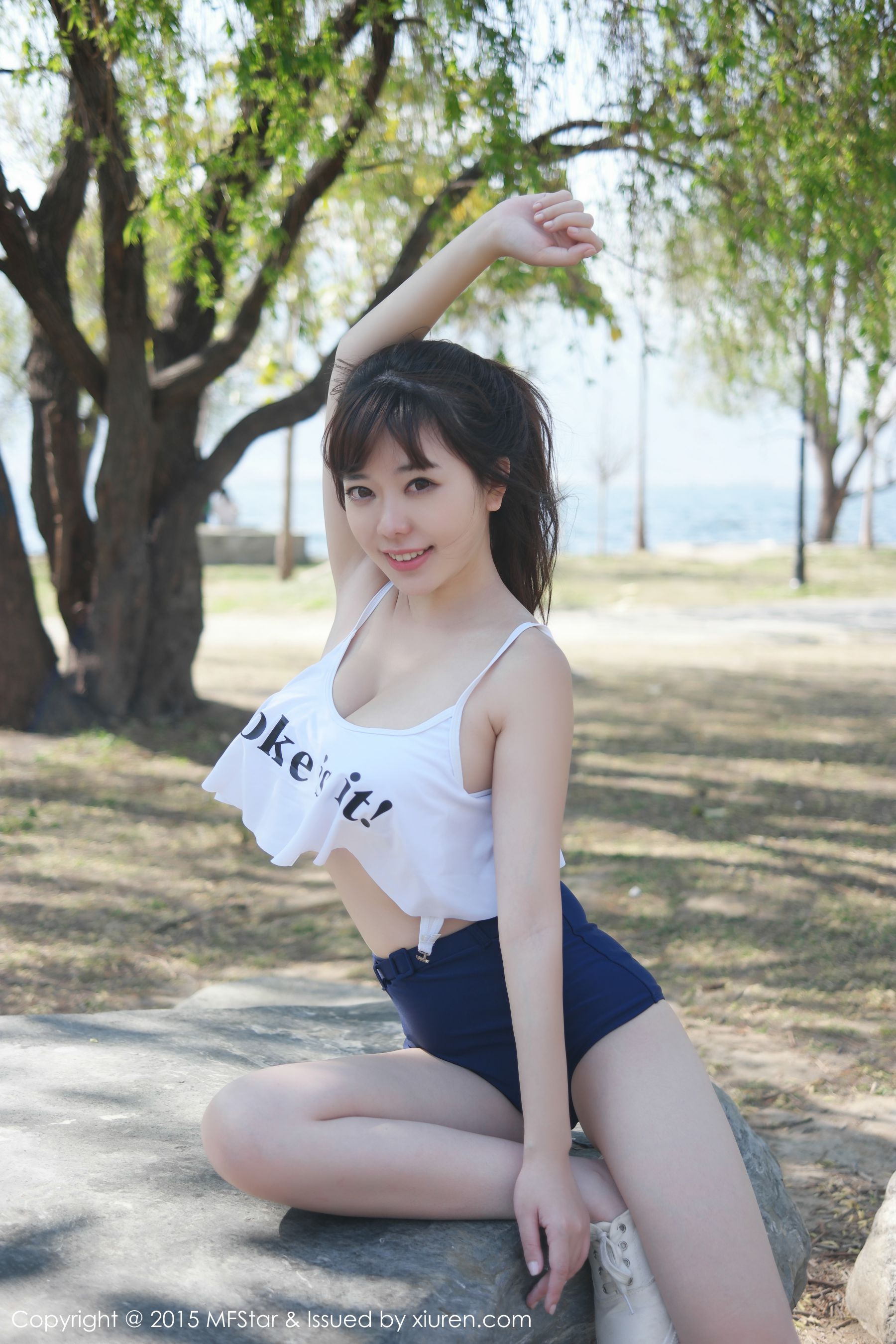 刘飞儿Faye《大理旅拍》爆乳人气嫩模 模范学院 Vol.003插图1
