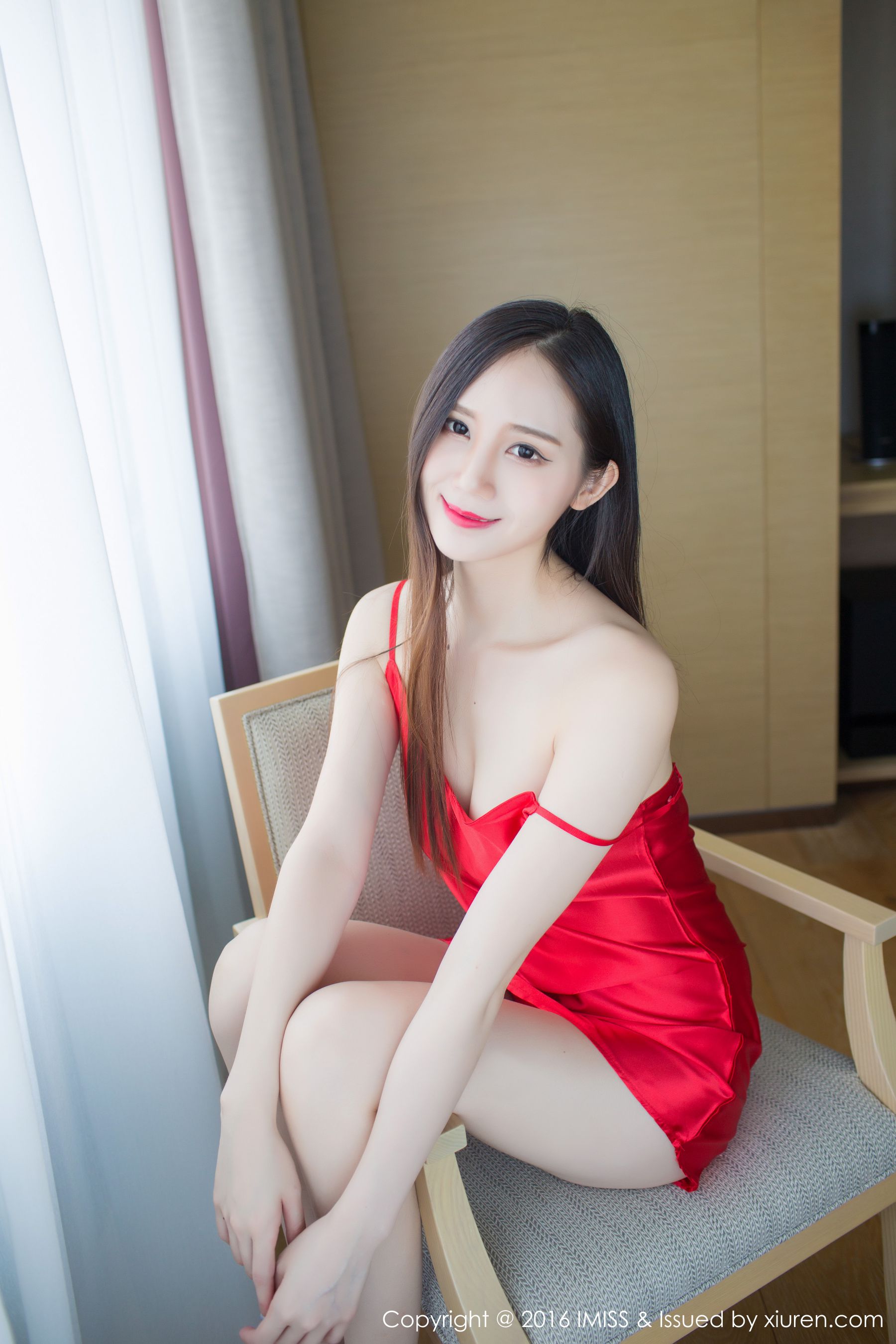 SISY思《红色睡衣和一套粉色内衣》 爱蜜社IMiss Vol.124插图5