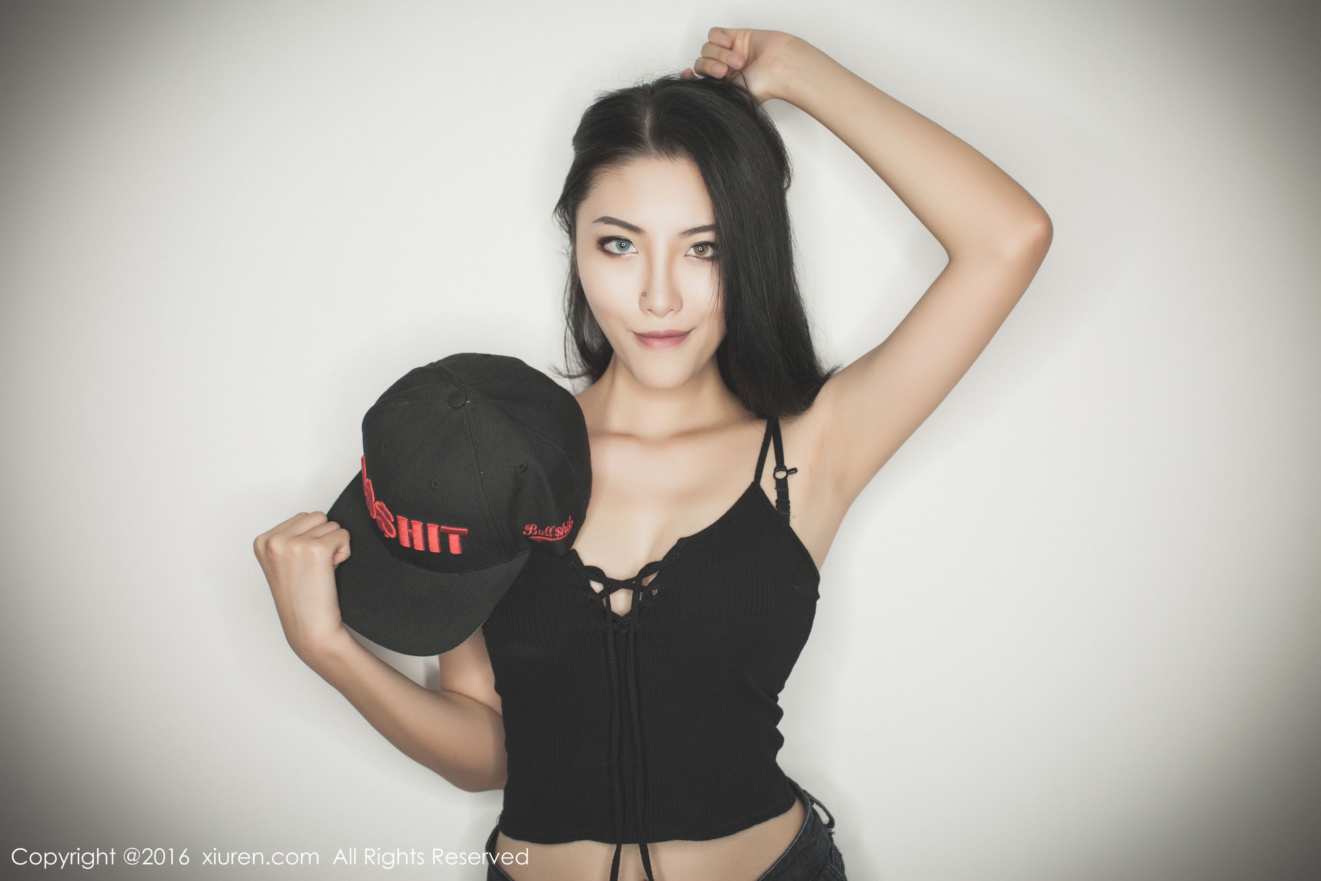 BOBO_xk(黎蒨垚)《热裤+内衣系列》 秀人网 No.617插图9 BOBO_xk(黎蒨垚)《热裤+内衣系列》 秀人网 No.617插图9