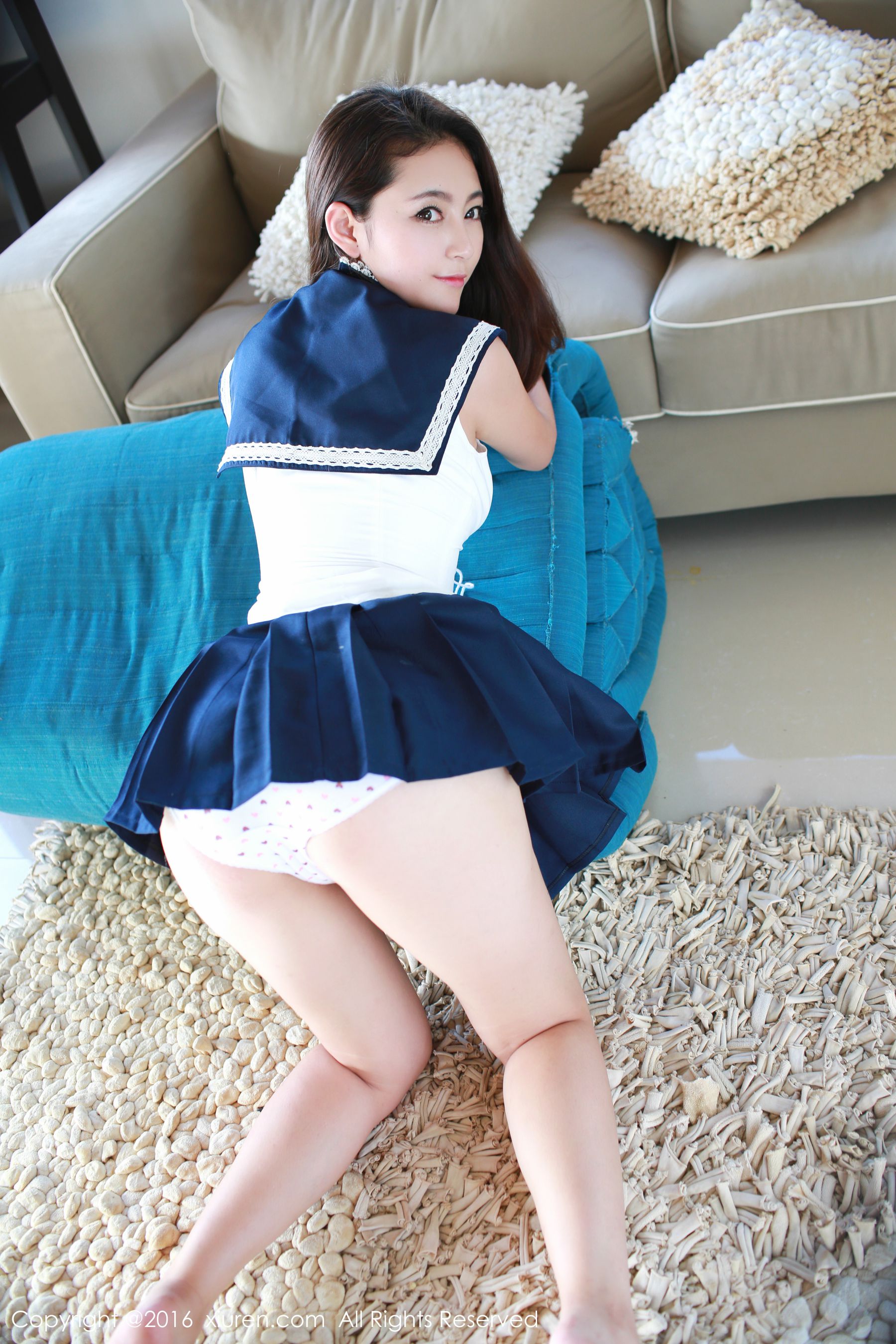 夏茉GIGI《水手校服+吊带内衣诱惑》 秀人网 No.500插图4