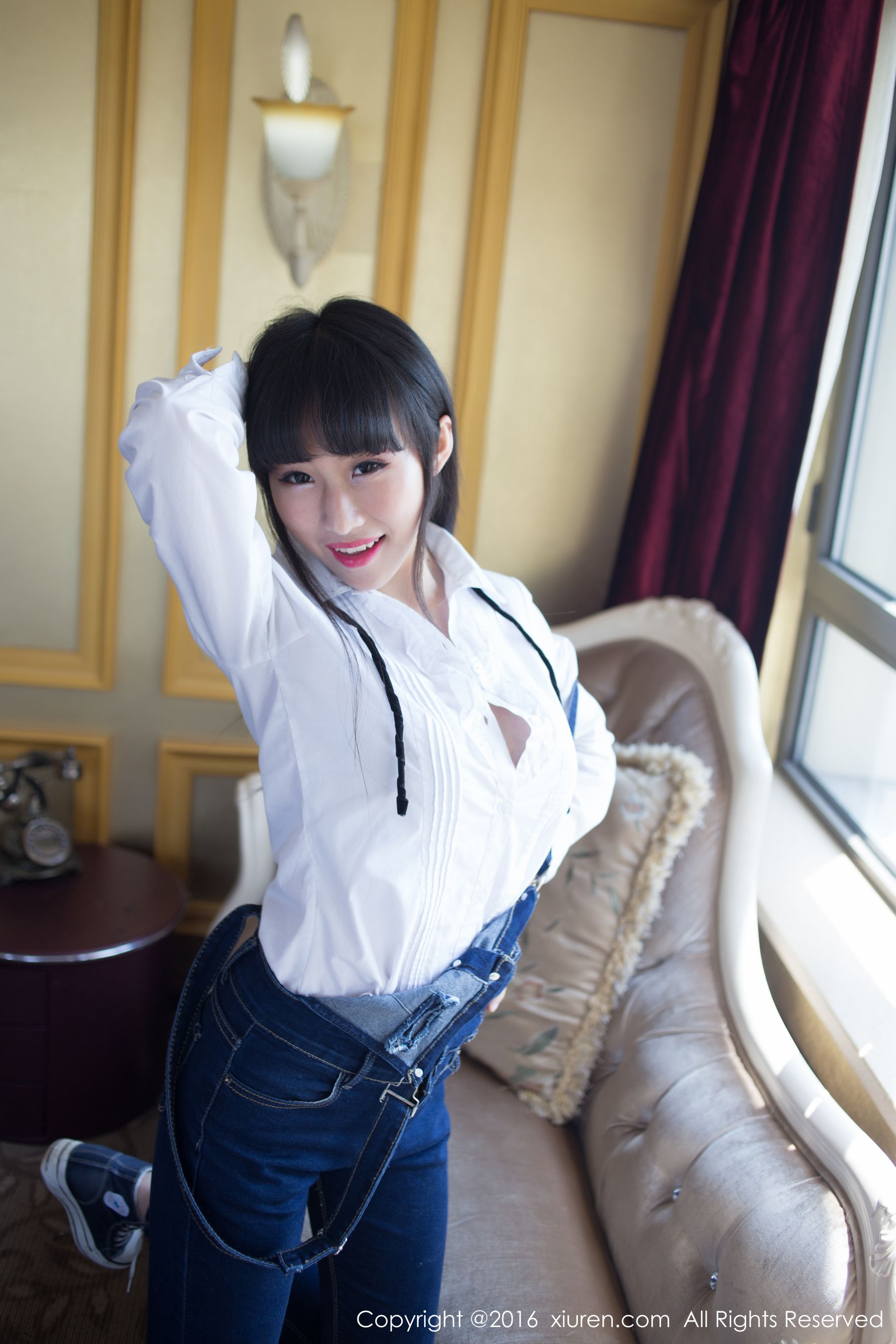 月音瞳《来自武汉的童颜巨乳妹子》 秀人网 No.520插图2