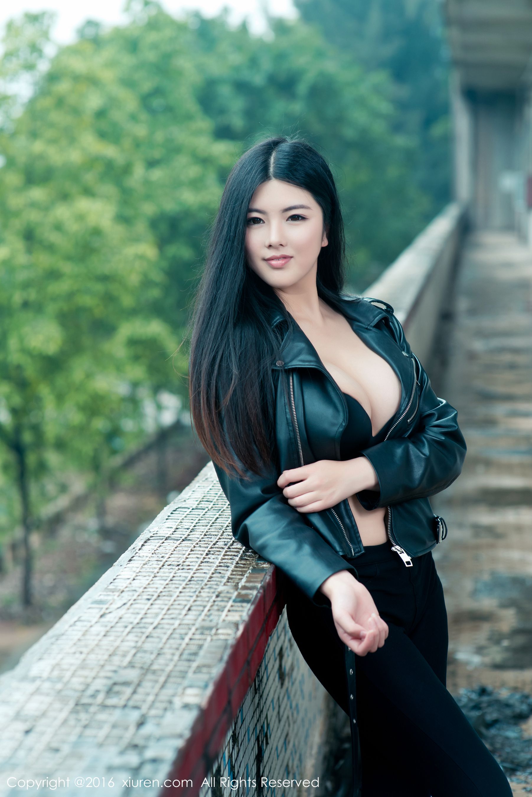 娜露Selena《日系清新巨乳小美女》 秀人网 No.518插图1