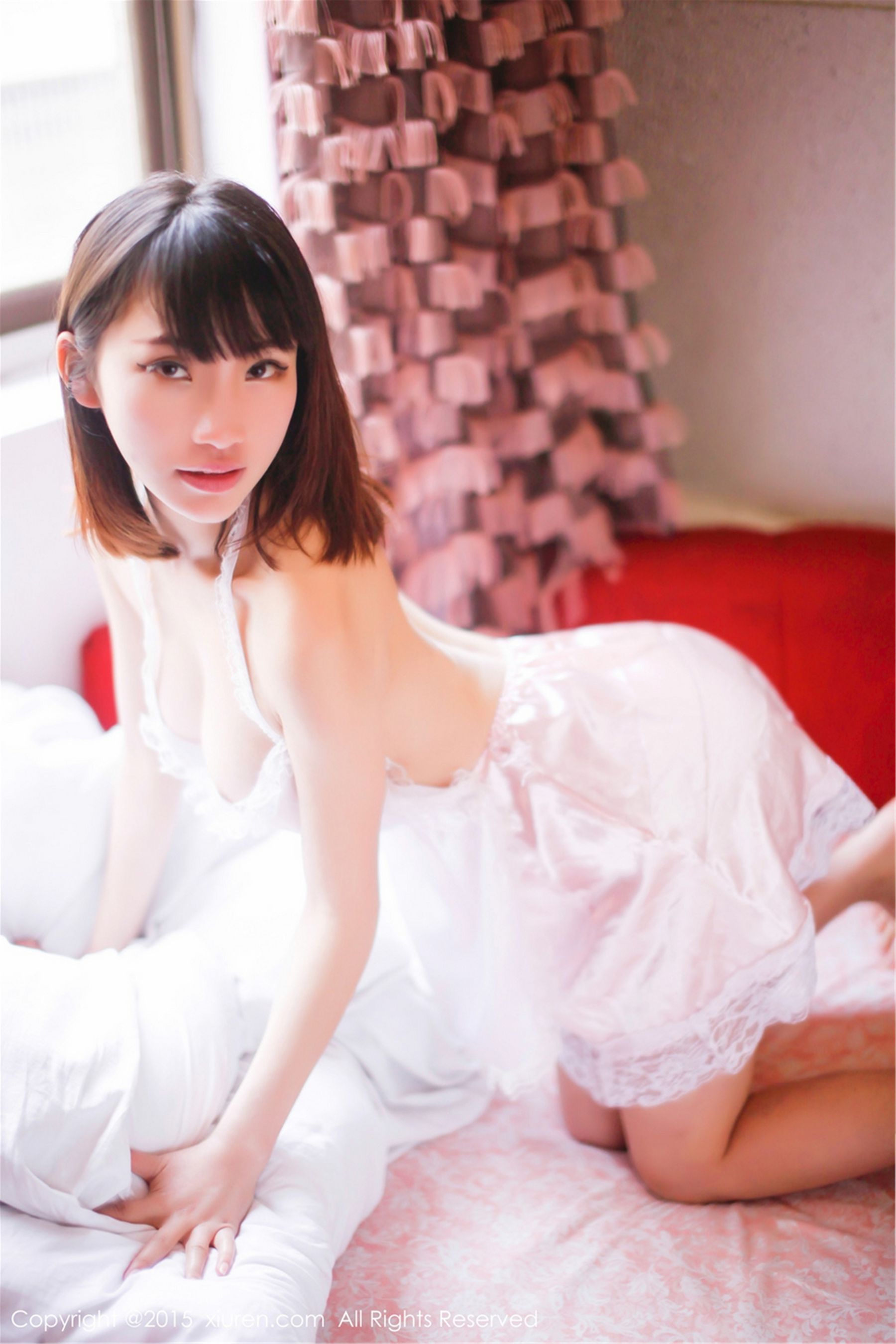 颜浅浅Cindy《挤胸+睡衣系列》 秀人网 No.270插图4