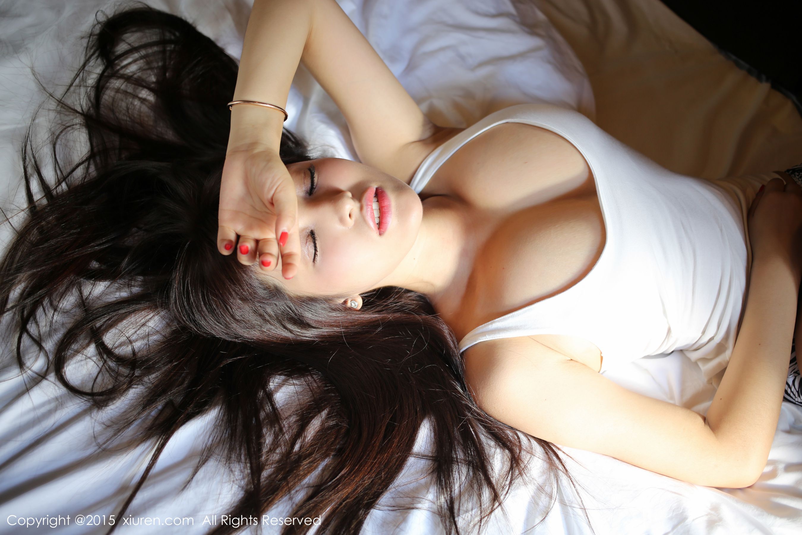 Nic妮可可《白色小背心+护士装》 秀人网 No.389插图9