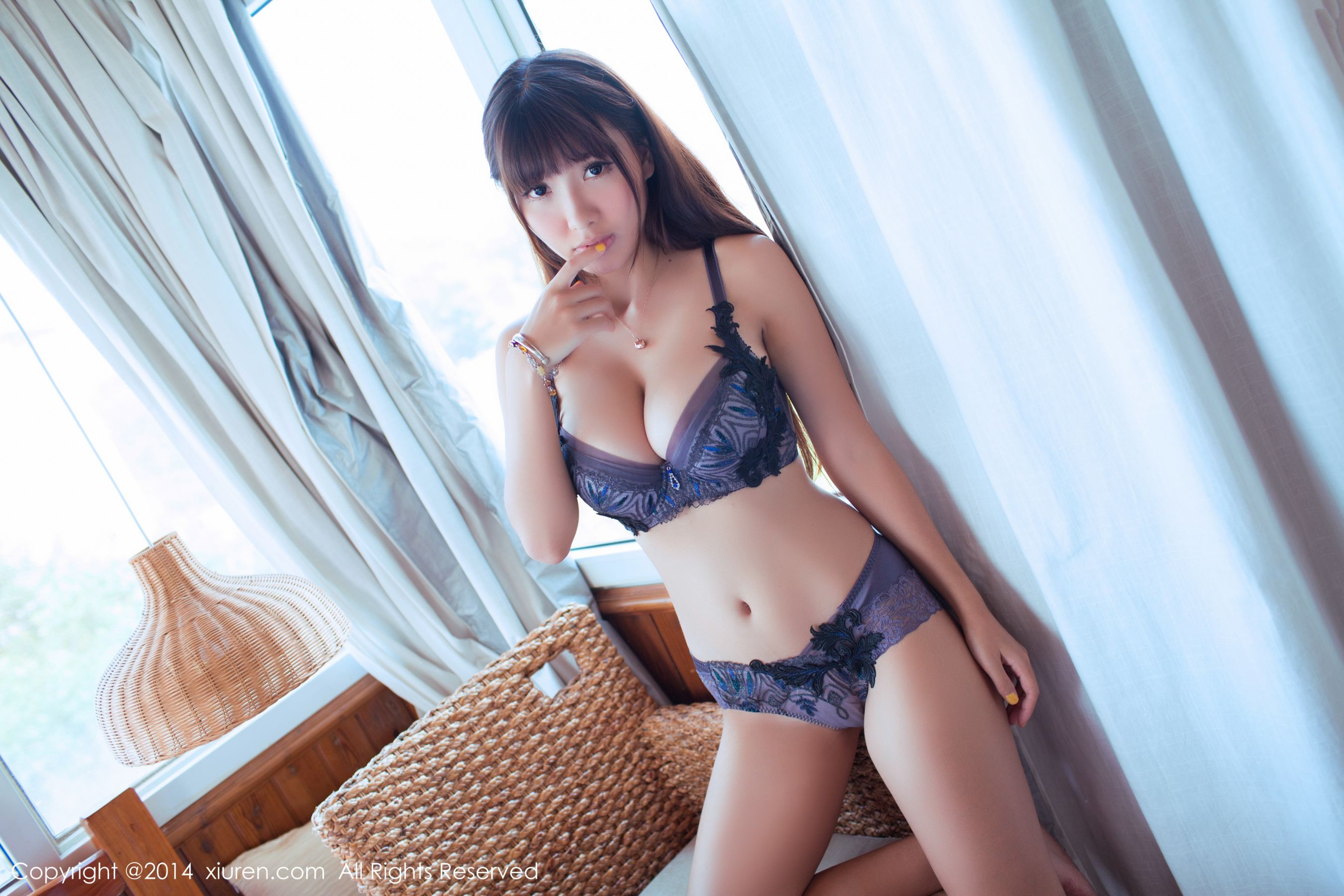 巨乳妹子@晓茜sunny《厦门写真》 秀人网 No.224插图1