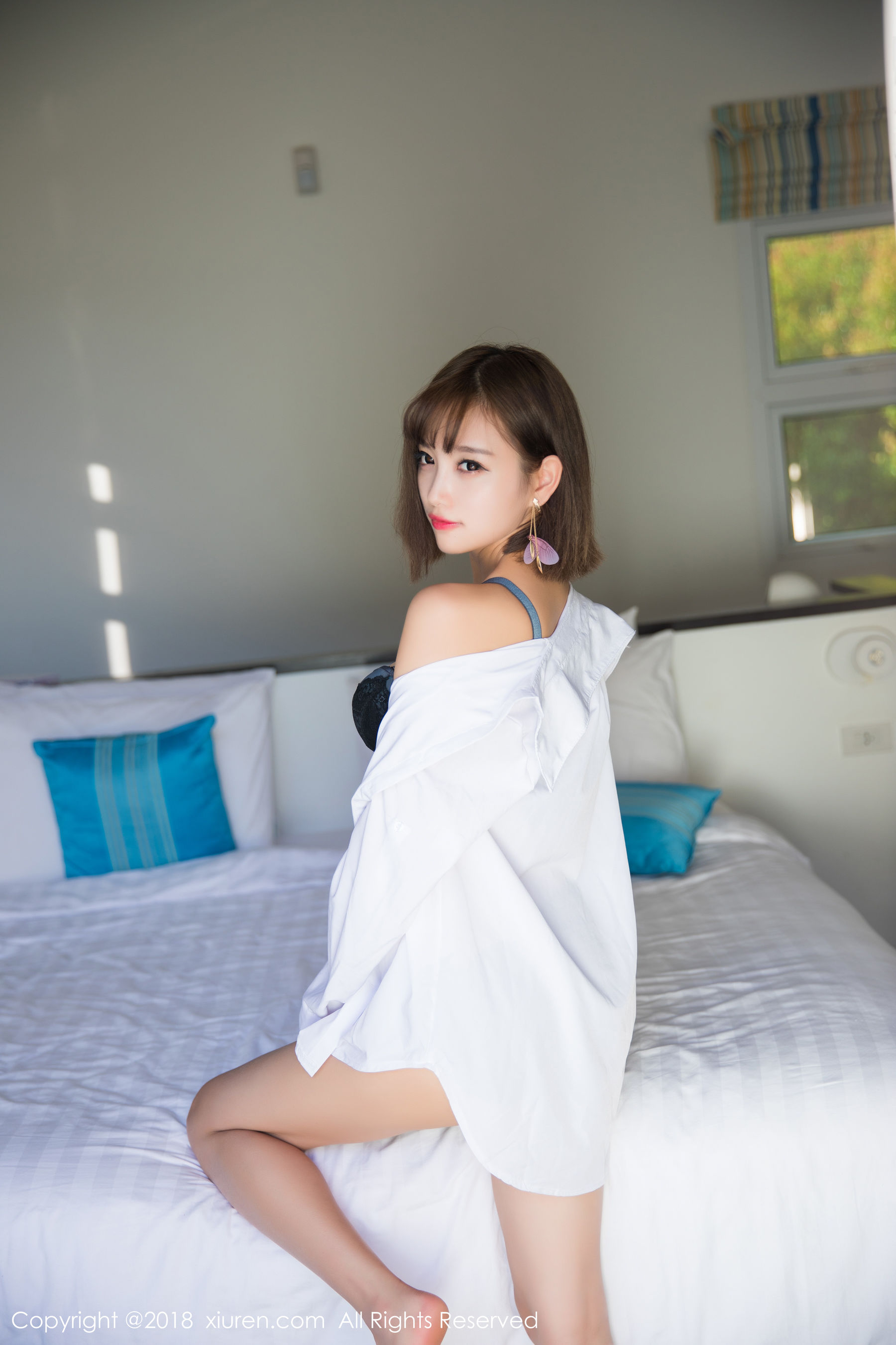 杨晨晨sugar《白衬衫、蕾丝内衣》 秀人XIUREN No.1027插图3