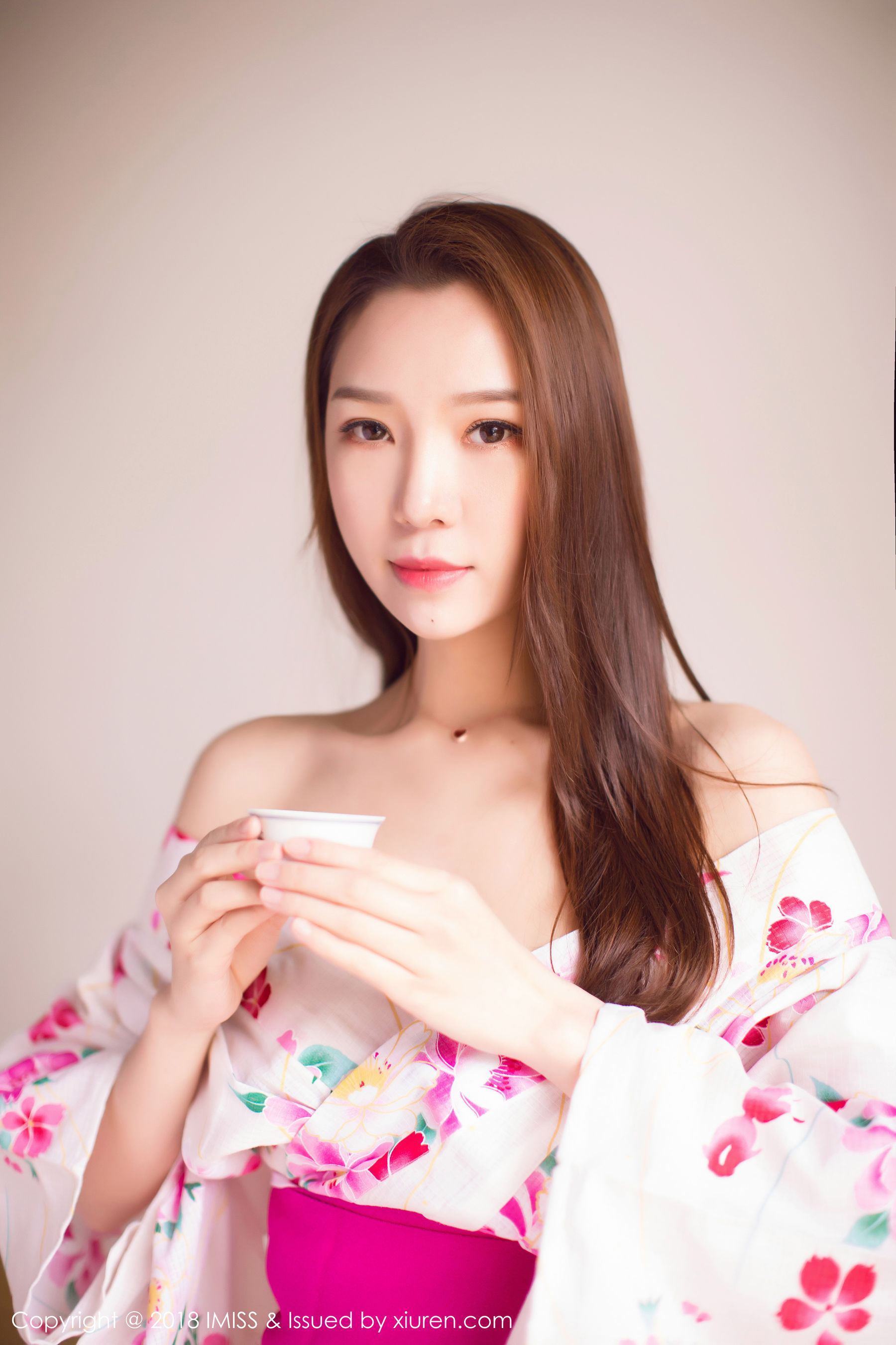 新人模特katrina《首套写真》 爱蜜社IMiss Vol.252插图1