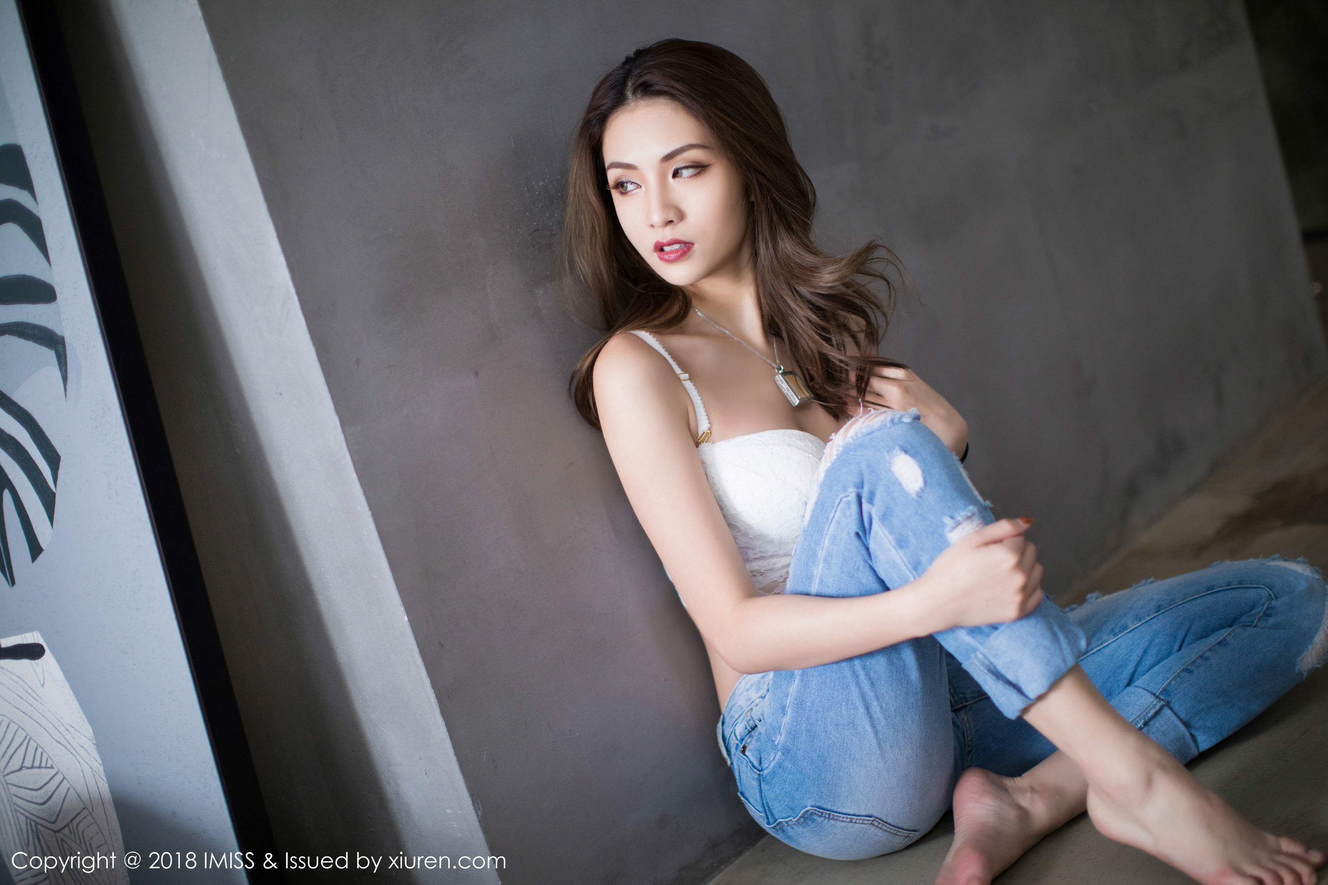模特Arlie《丹凤双眼似水》 爱蜜社IMiss Vol.250