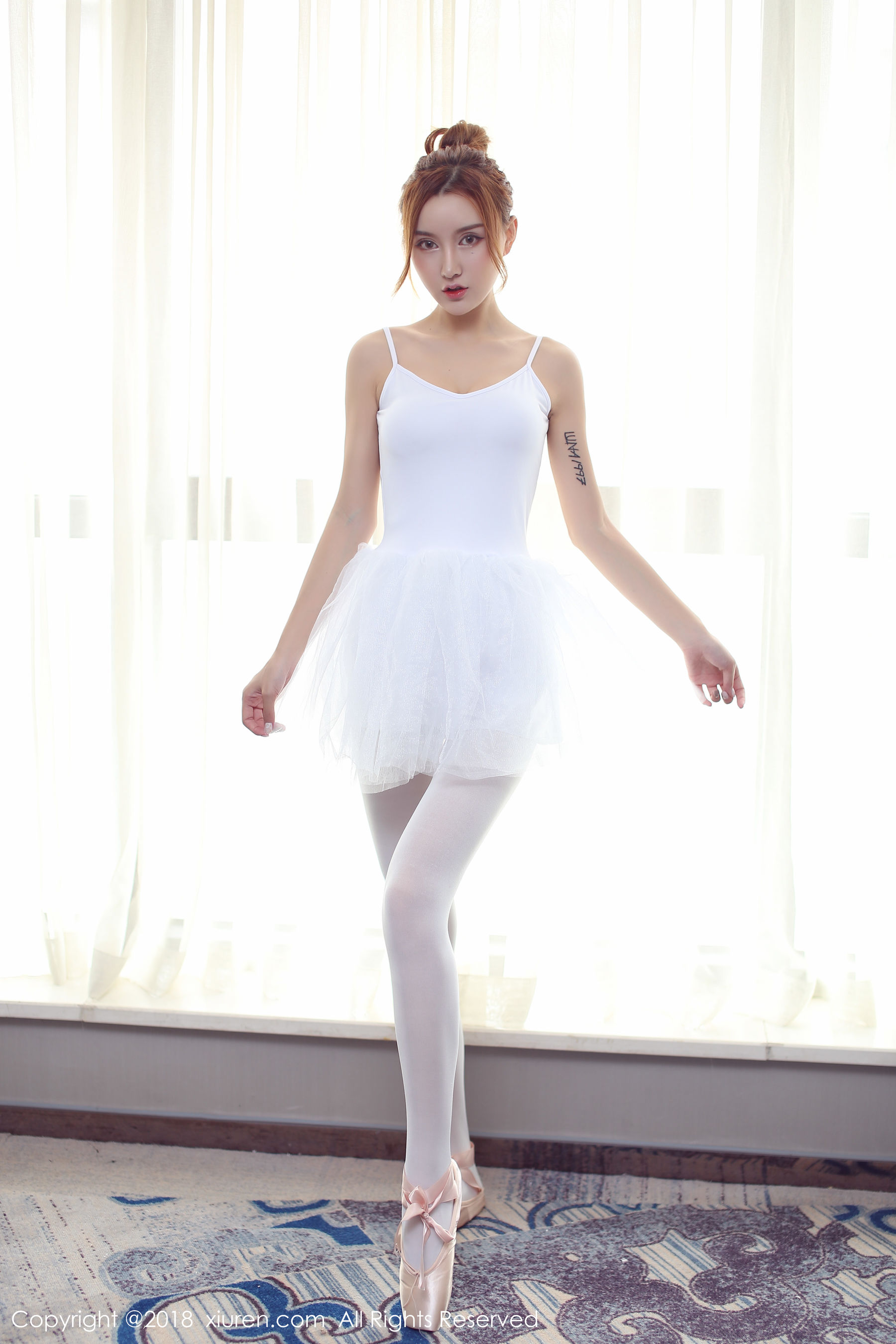 M梦baby《芭蕾舞娘》 秀人XIUREN No.1031插图1
