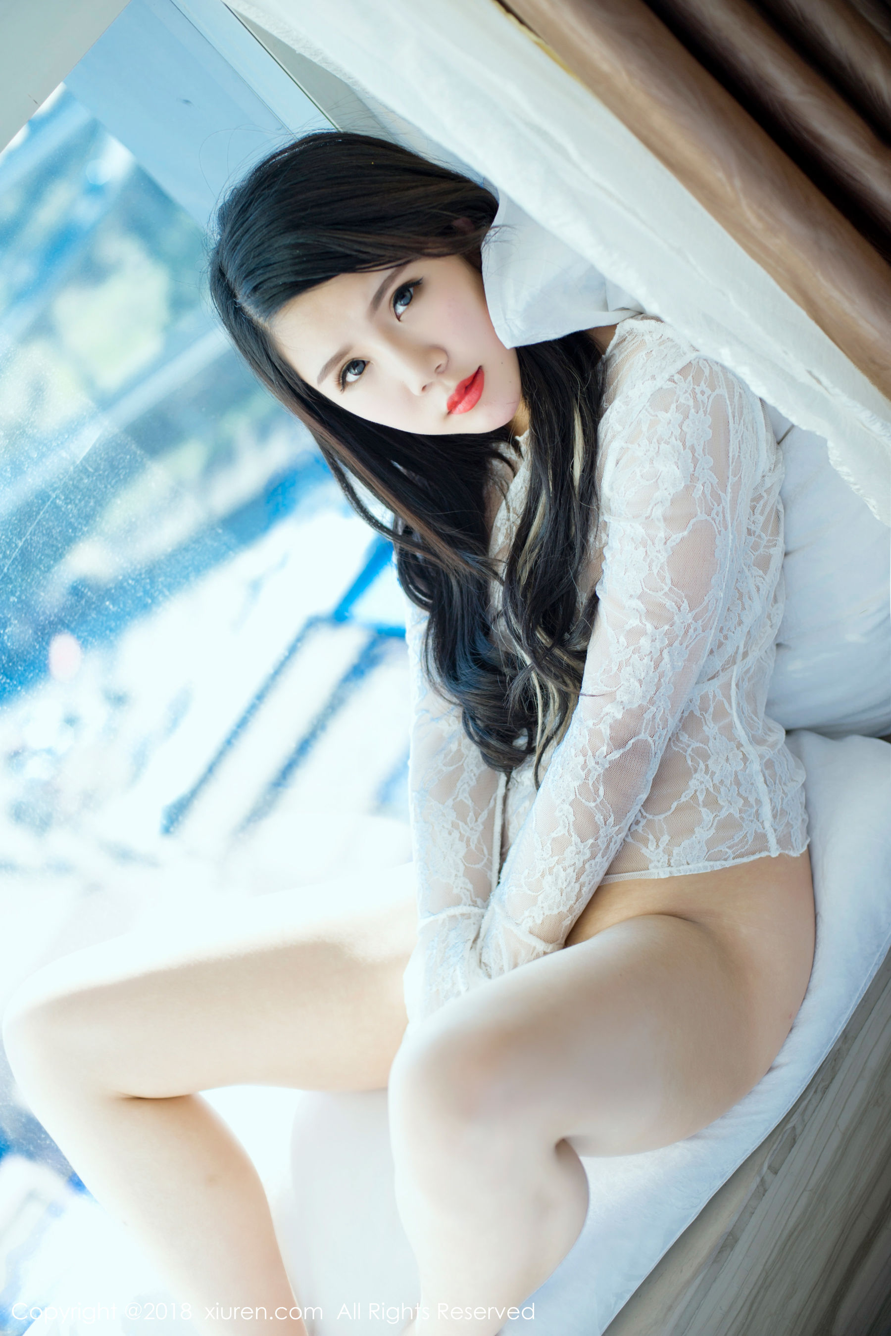 北海大公主《165CM娃娃脸可爱软妹子》 秀人XIUREN No.1011插图2