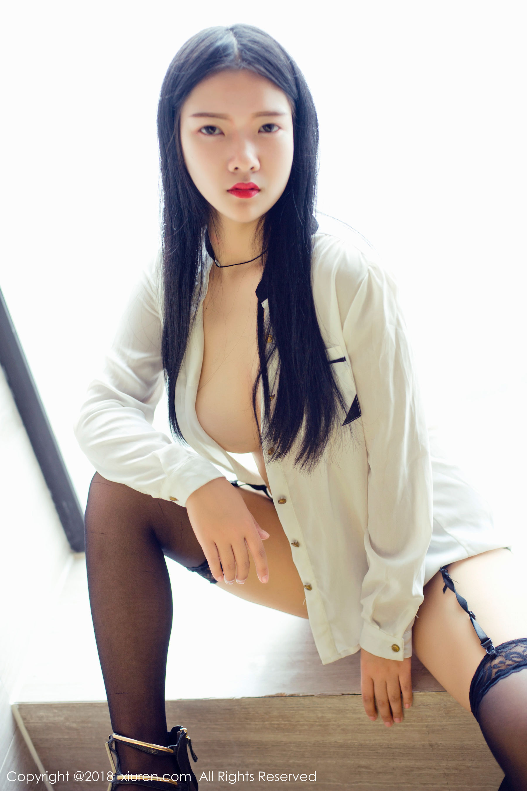 凌希儿《高冷欧码学生妹》 秀人XIUREN No.1008插图4