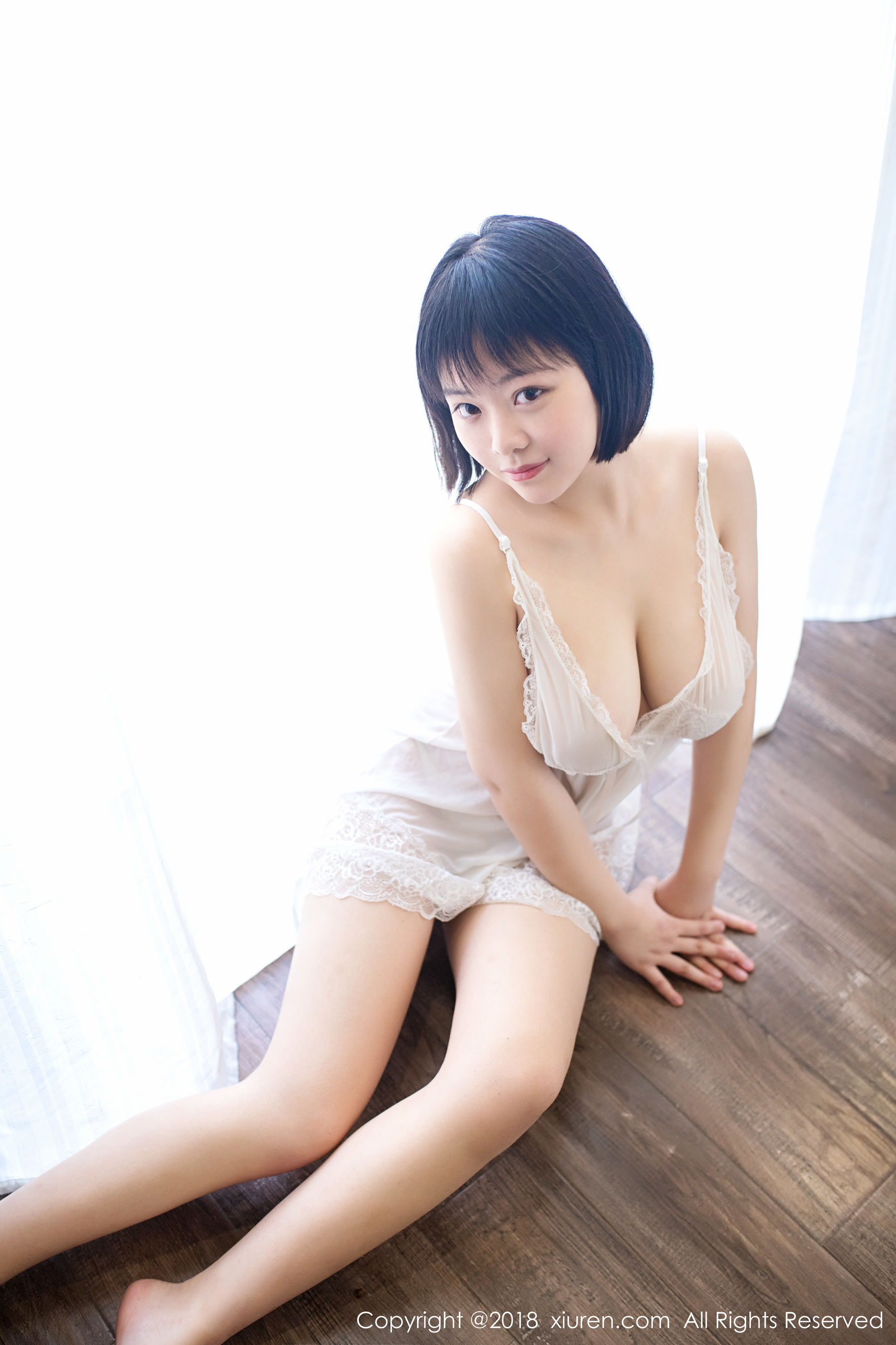 赤间菀枫《童颜巨乳少女》 秀人XIUREN No.1009插图5