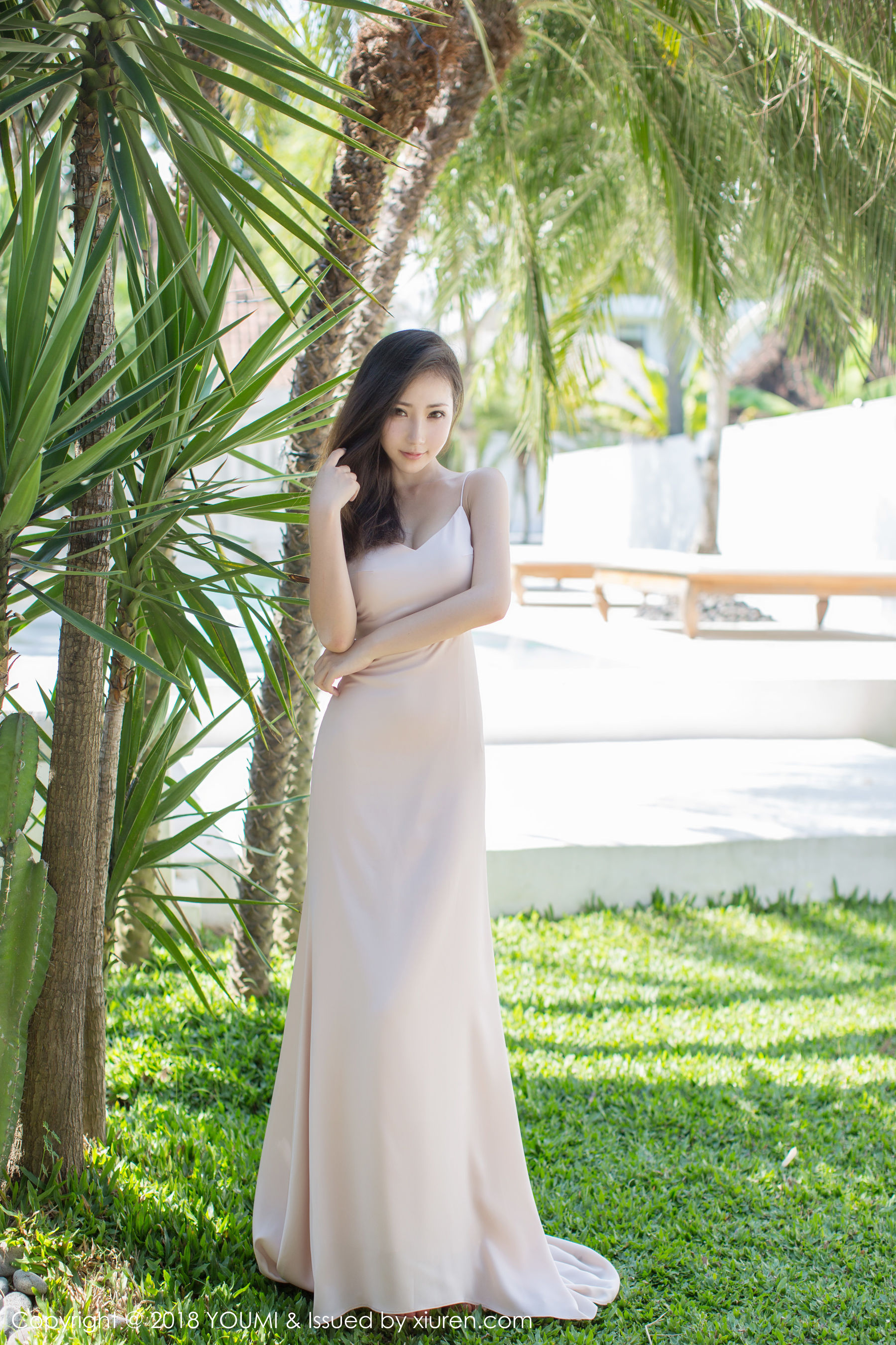 Yumi-尤美《优雅长裙+比基尼》 尤蜜荟YouMi Vol.156插图4