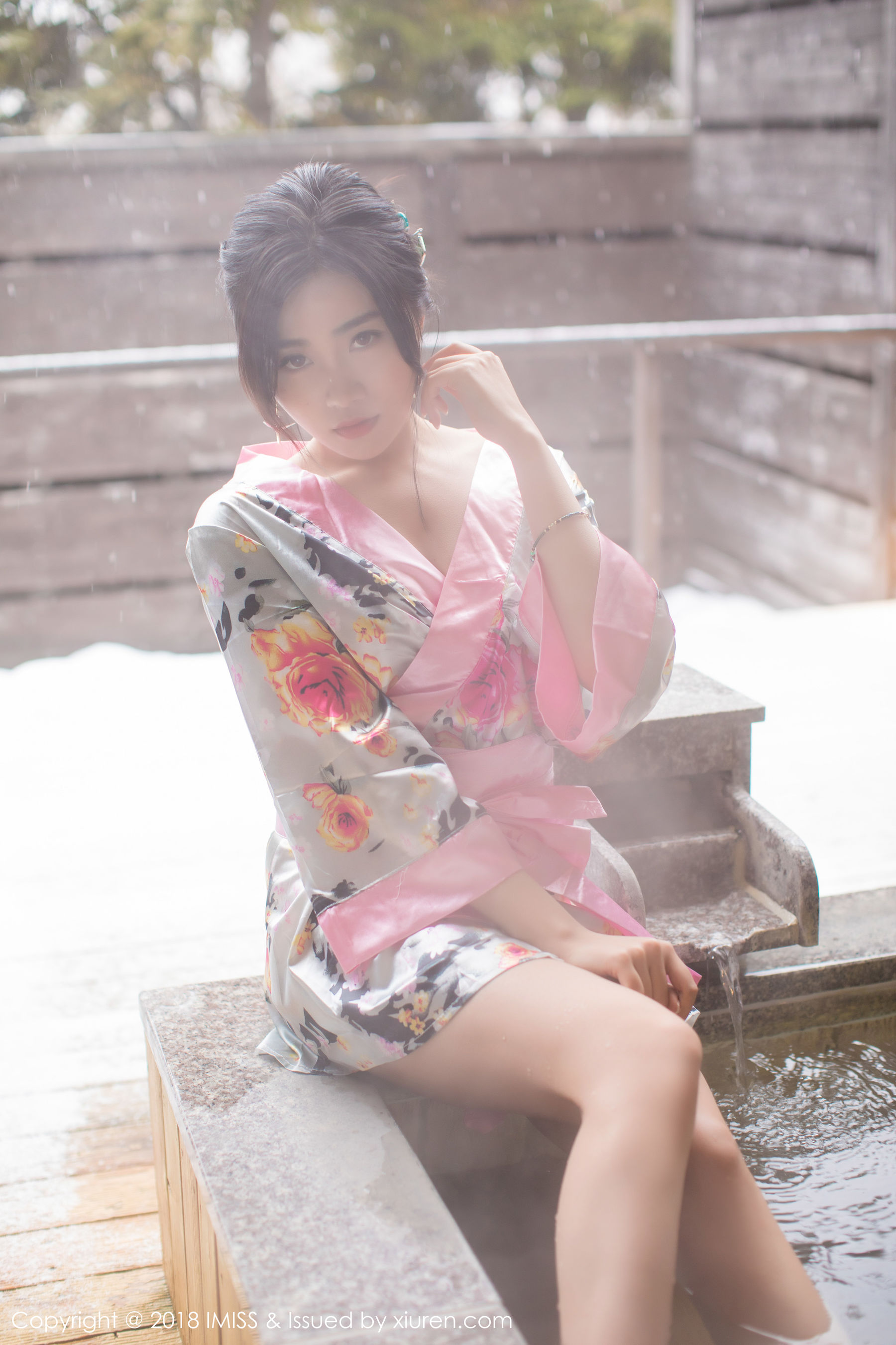许诺Sabrina《浴池和服+蕾丝美腿》 爱蜜社IMiss Vol.221插图1