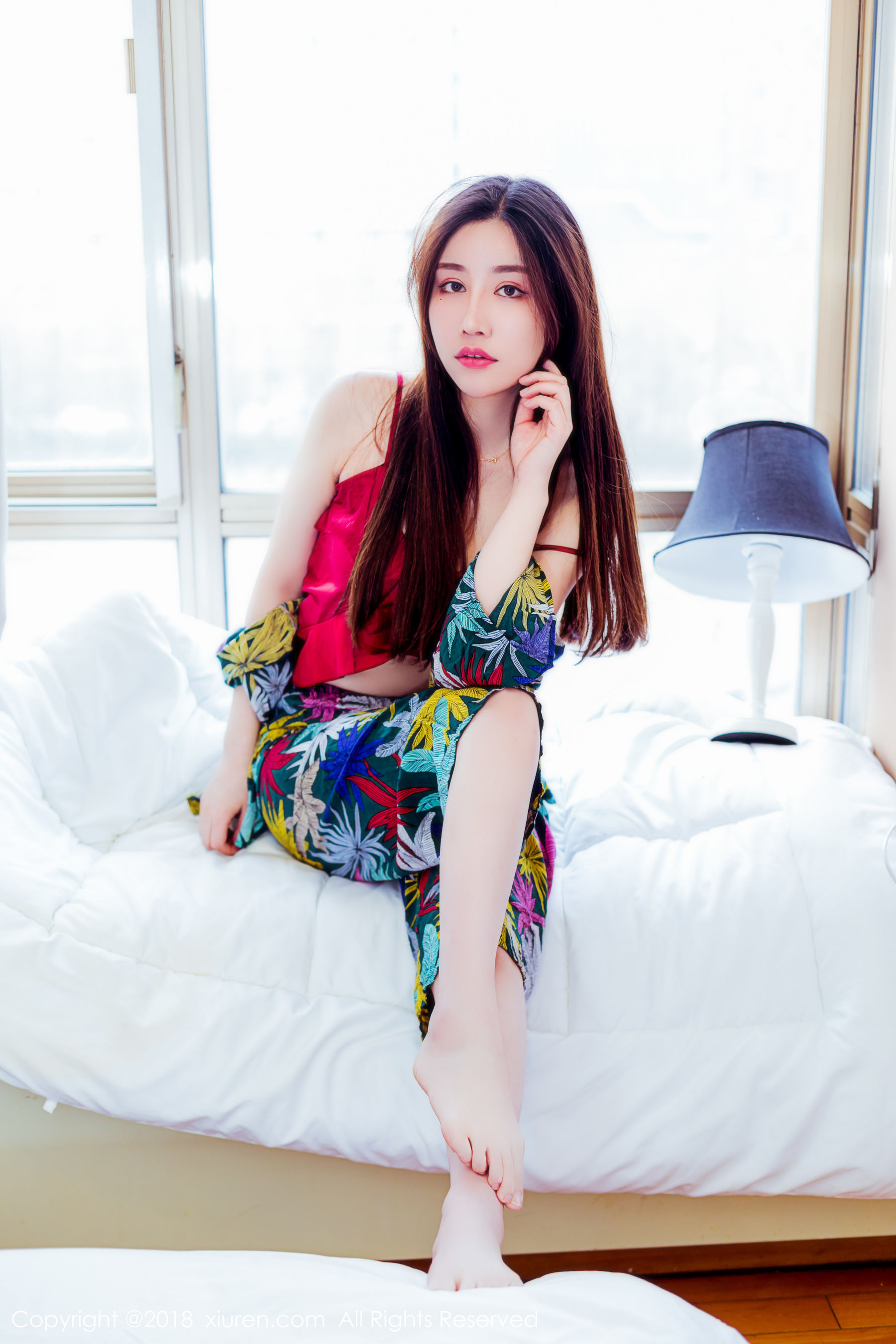 美昕Yumi《邻家型美女》 秀人XIUREN No.959插图2