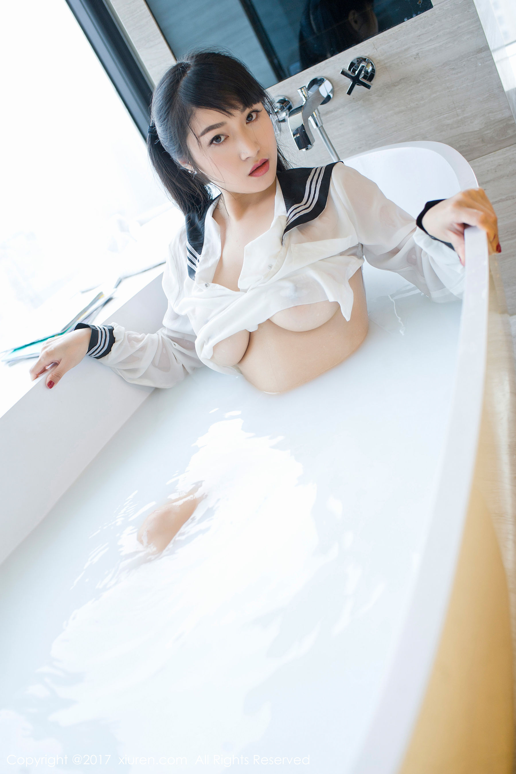 盼盼龙女sunny《牛奶浴学生装+透明学生装+黑色乳贴》 秀人 NO.853插图8