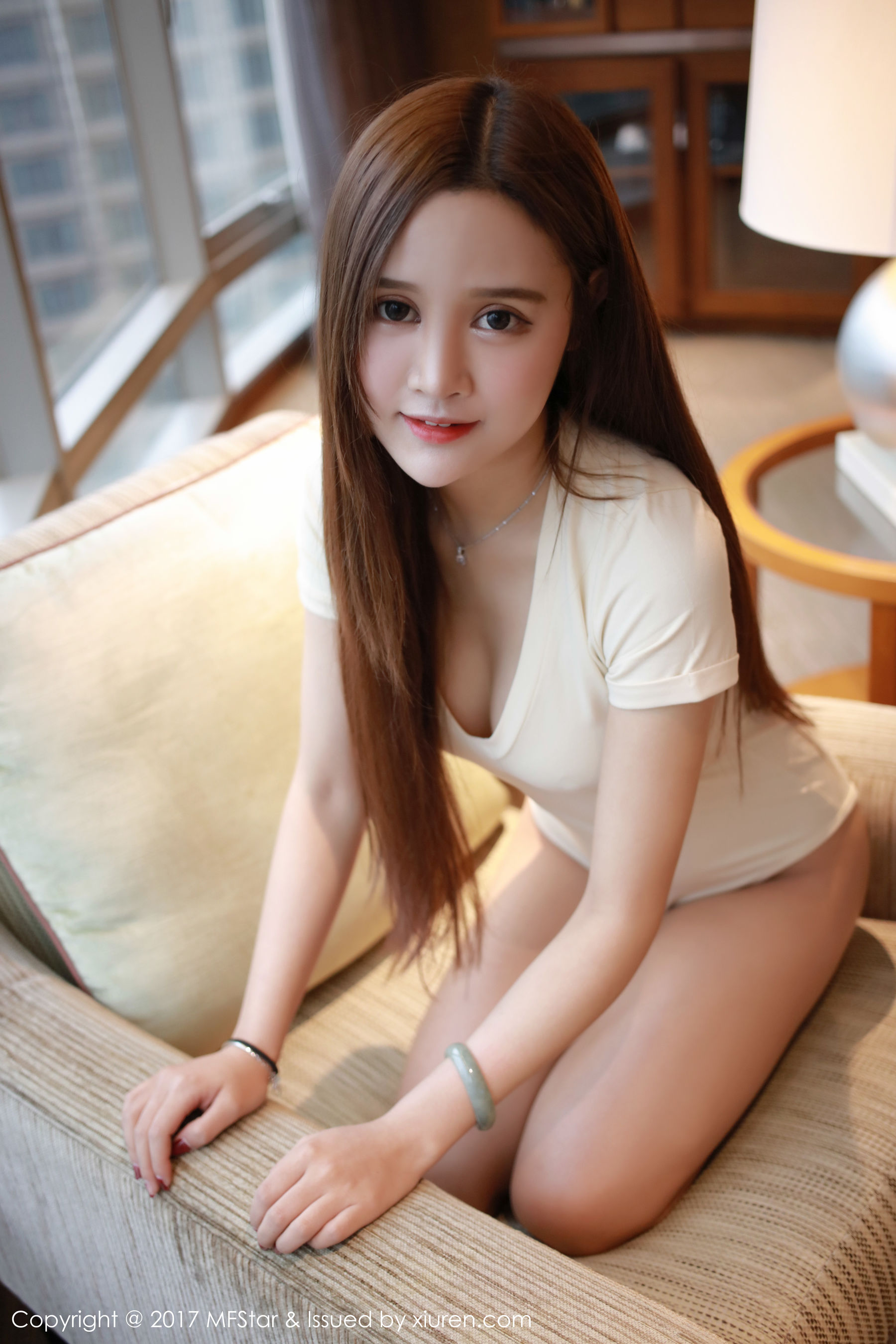 姗姗《性感连体装+白衬衫》 模范学院 Vol.108插图1
