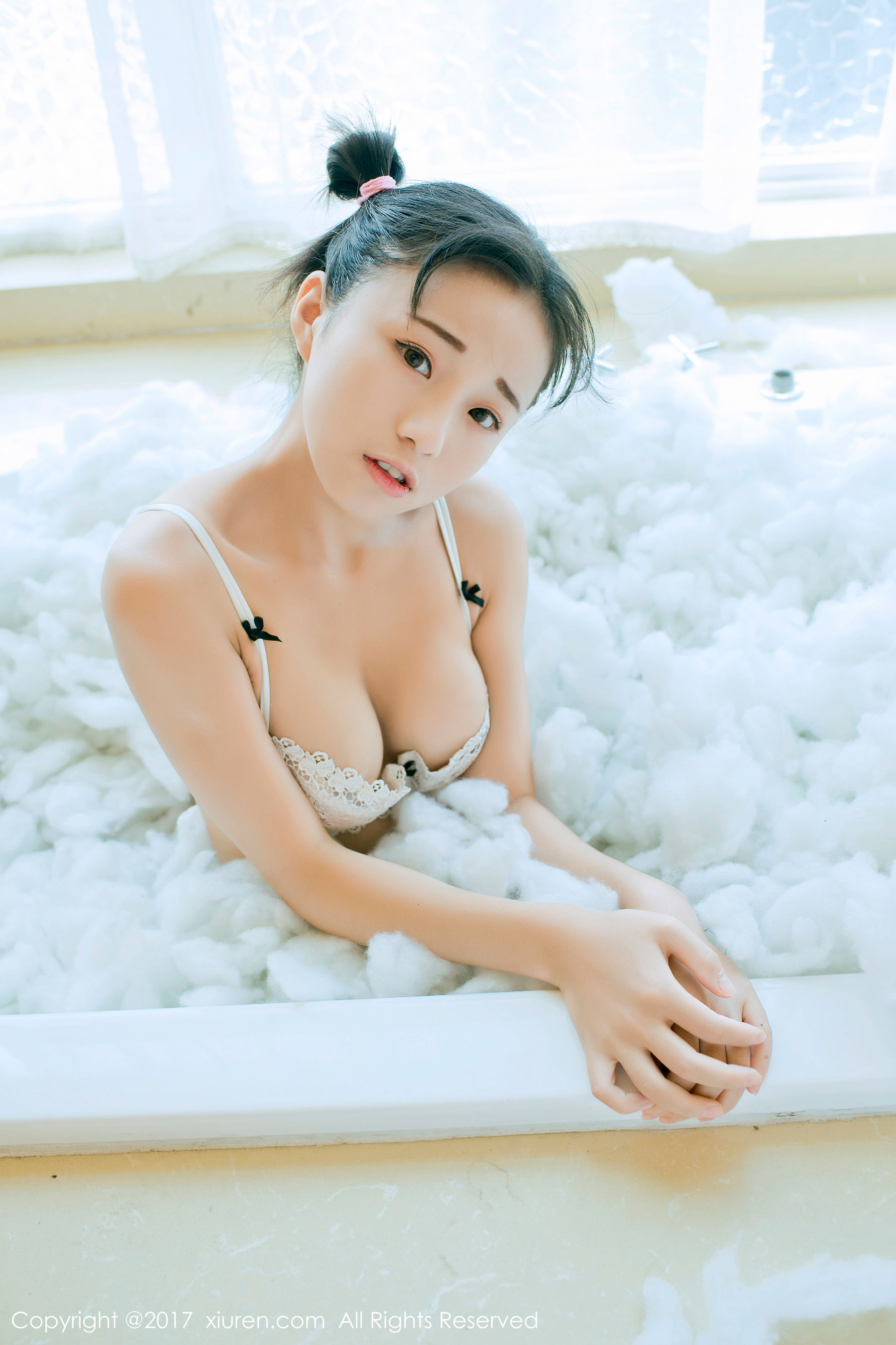 仓井优香《白色蕾丝吊带系列+连体日系高中体操服》 秀人XIUREN NO.805插图7