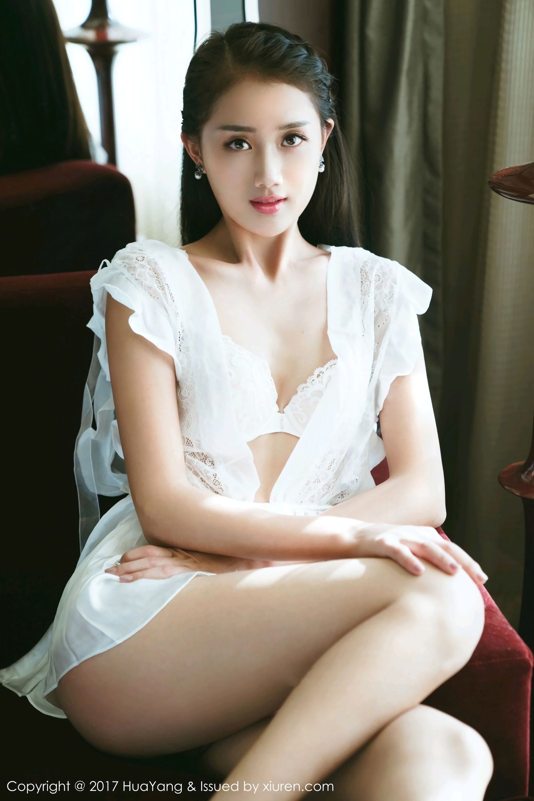 晴儿Anne《五官精致颜值清新秀丽》 花漾Show Vol.009