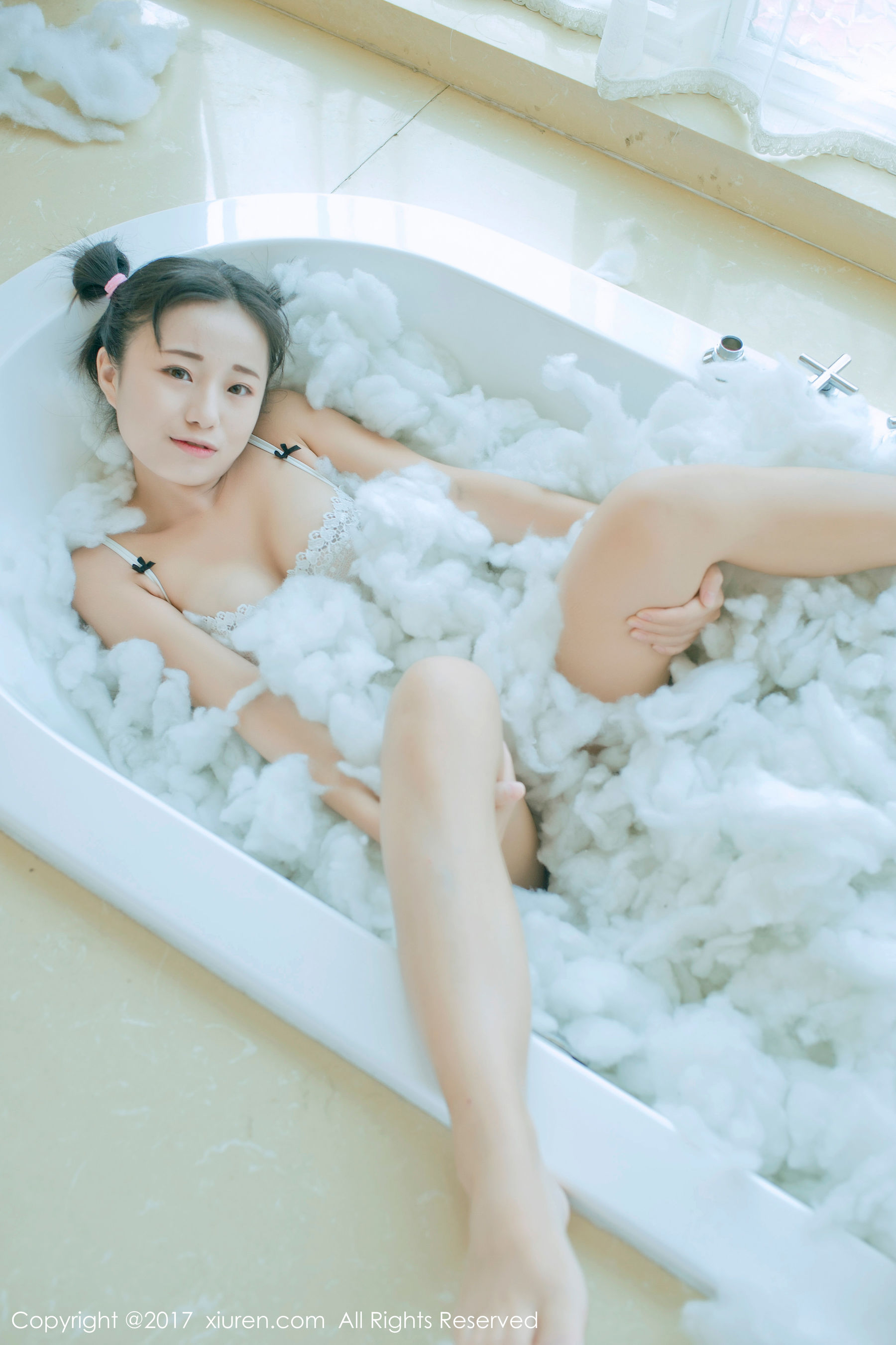 仓井优香《白色蕾丝吊带系列+连体日系高中体操服》 秀人XIUREN NO.805插图5