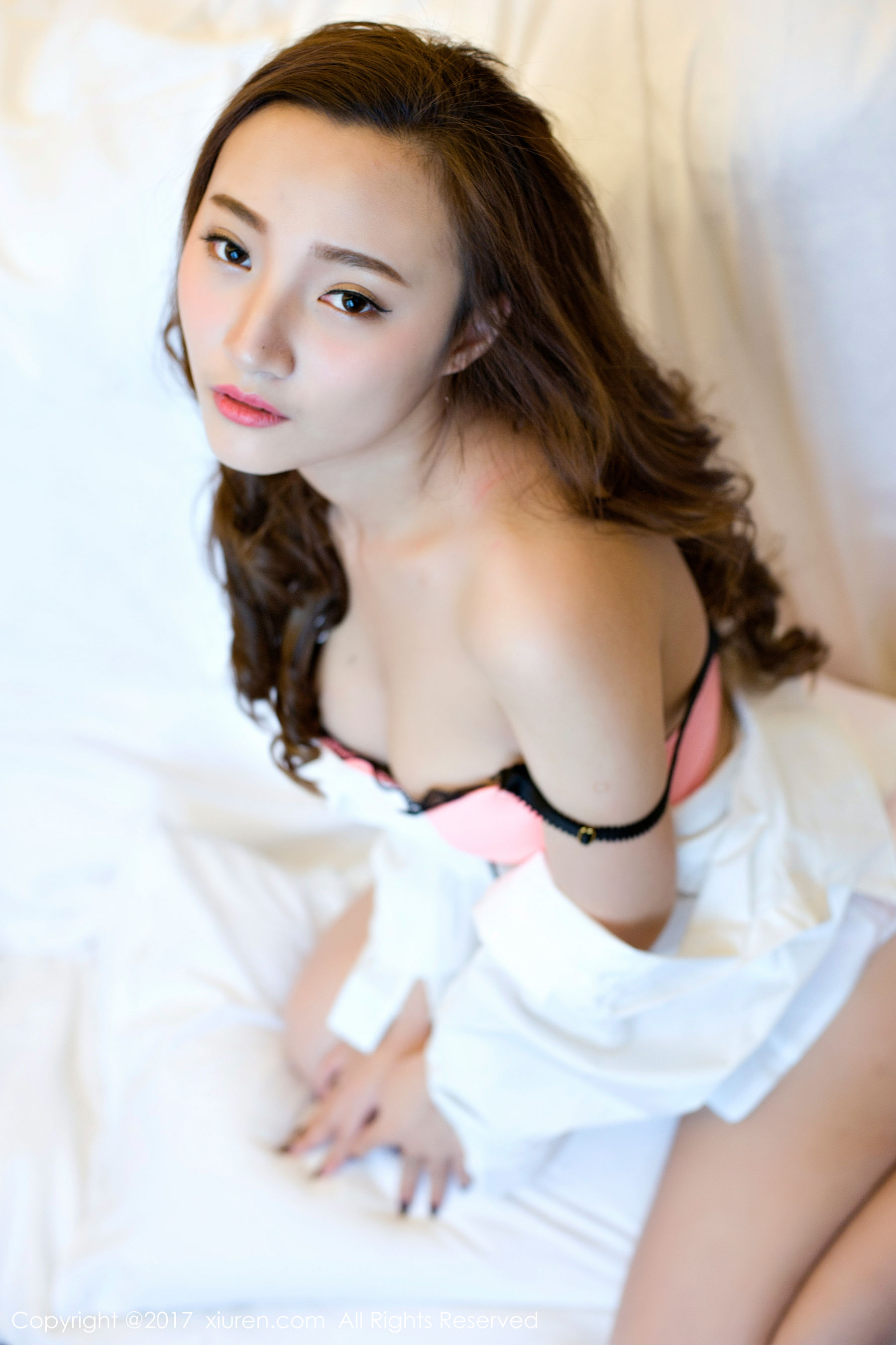 翟奥奥baby《日系学生透明制服、日系卡哇伊内衣、粉红色内衣》 秀人网XIUREN No.673插图1