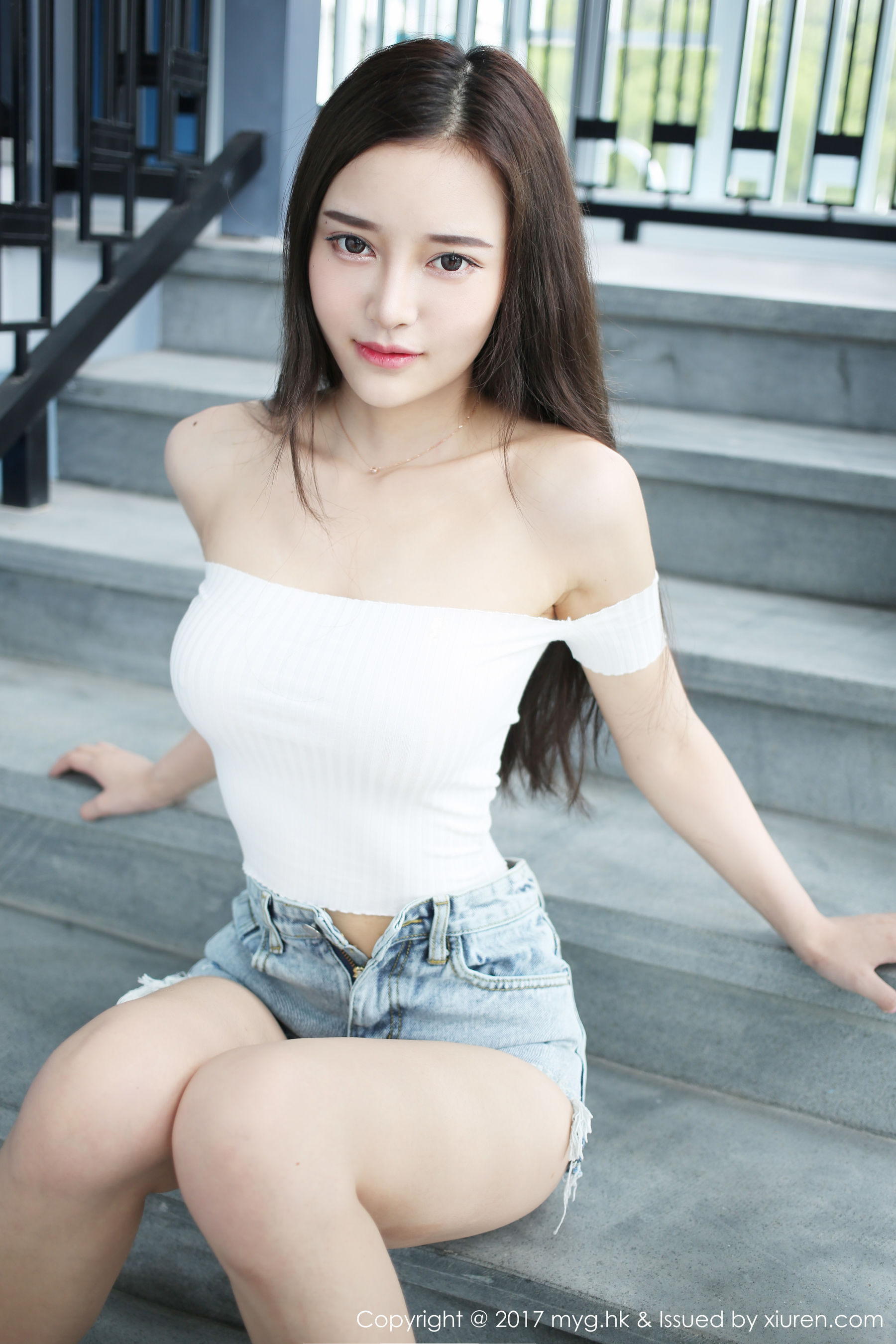 唐琪儿il《透视蕾丝内衣与泳衣湿身》 美媛馆 VOL.258