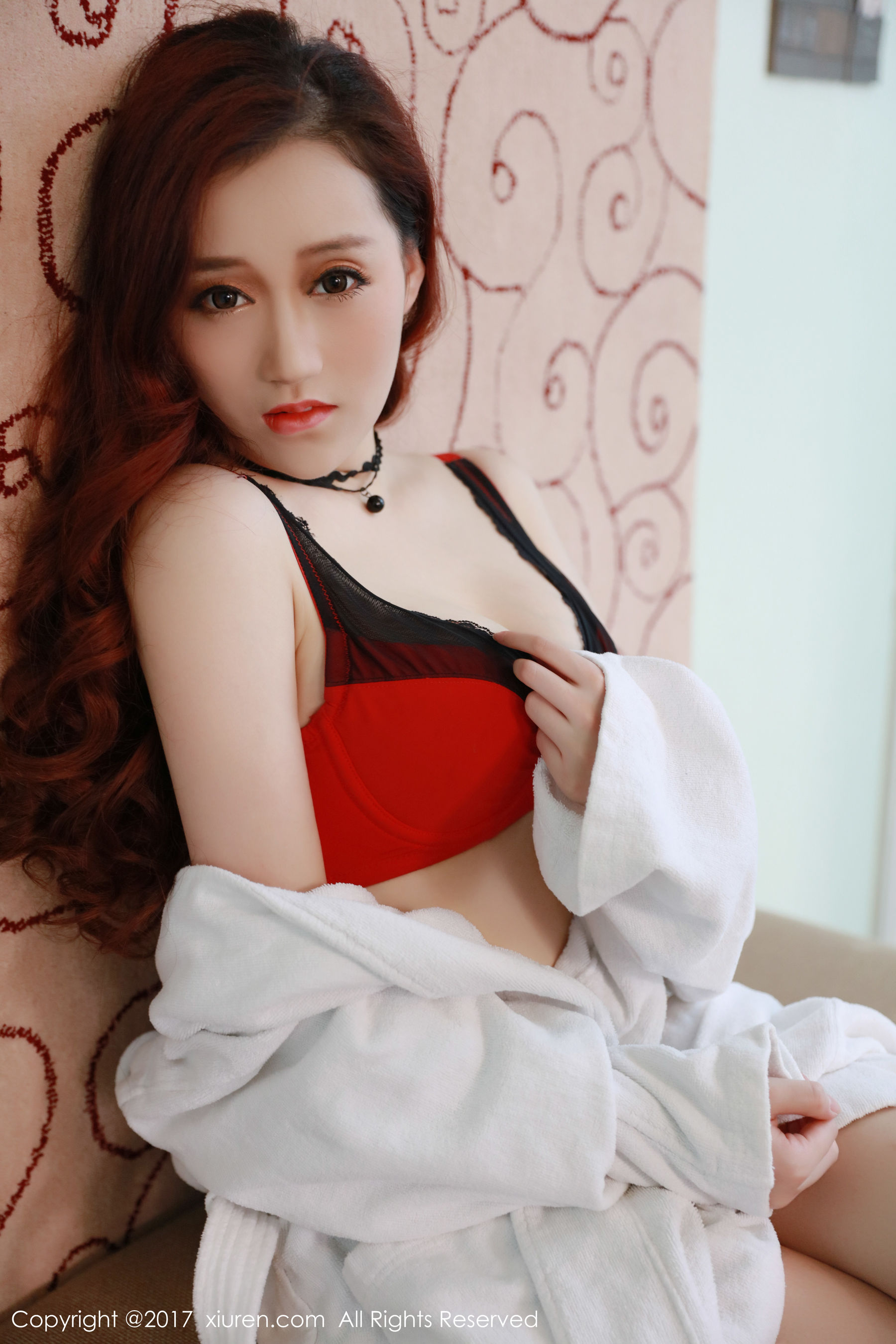 叶梦轩《性感蕾丝、野性豹纹》 秀人网XIUREN No.681插图5