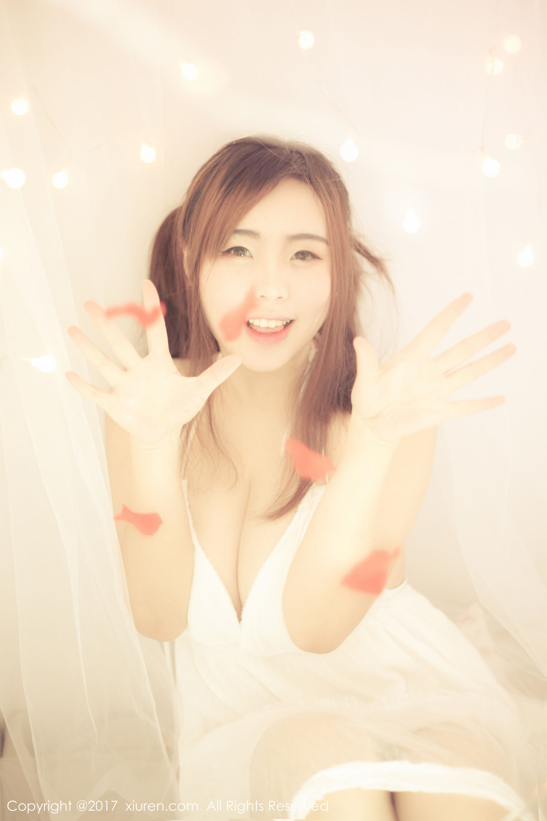 米爱Demon《童颜巨乳的梦幻少女诱惑私房》 秀人网XIUREN No.744插图5