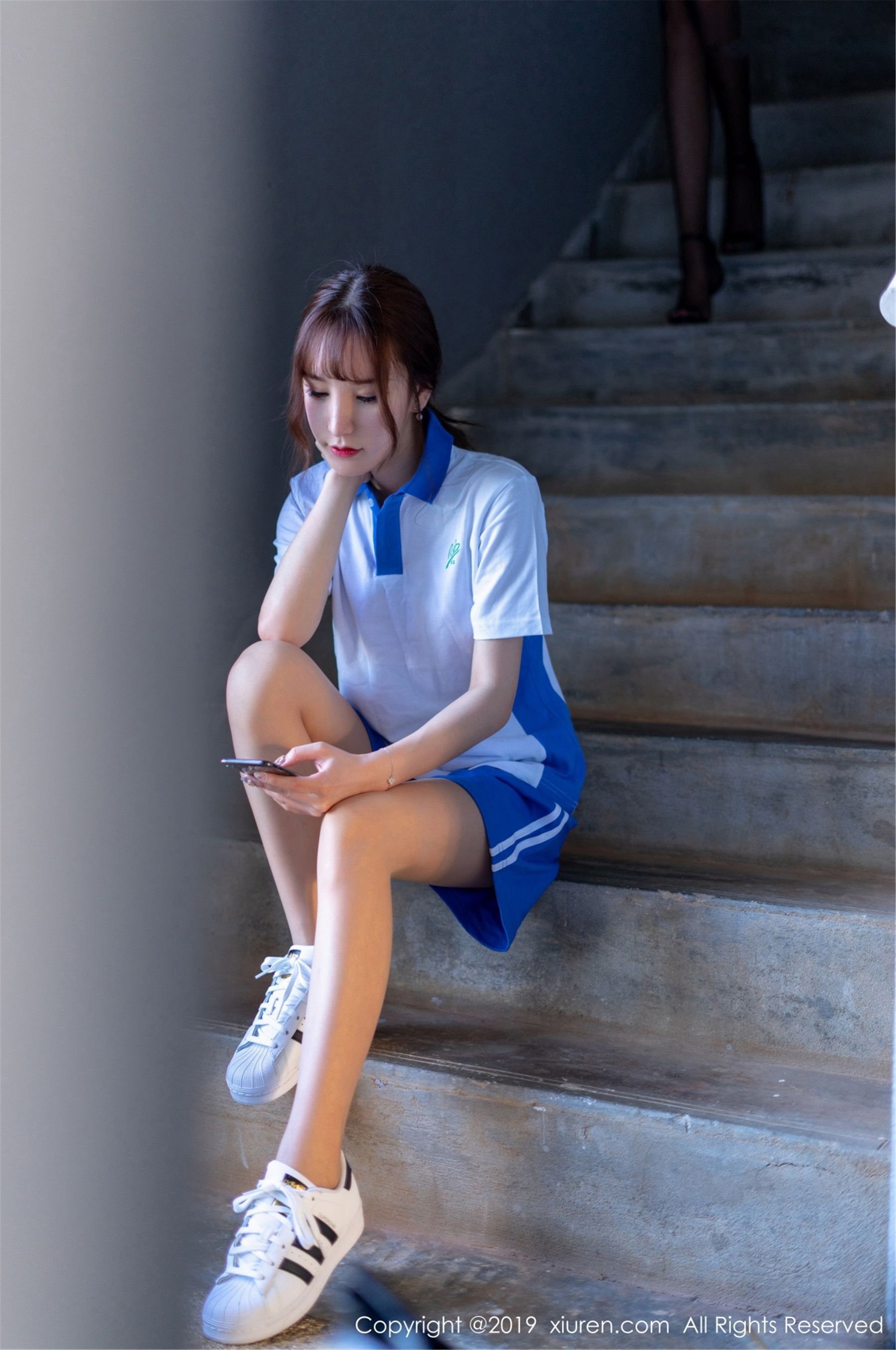 秀人XIUREN No.1561 周于希Sandy&amp;Emily顾奈奈酱插图8