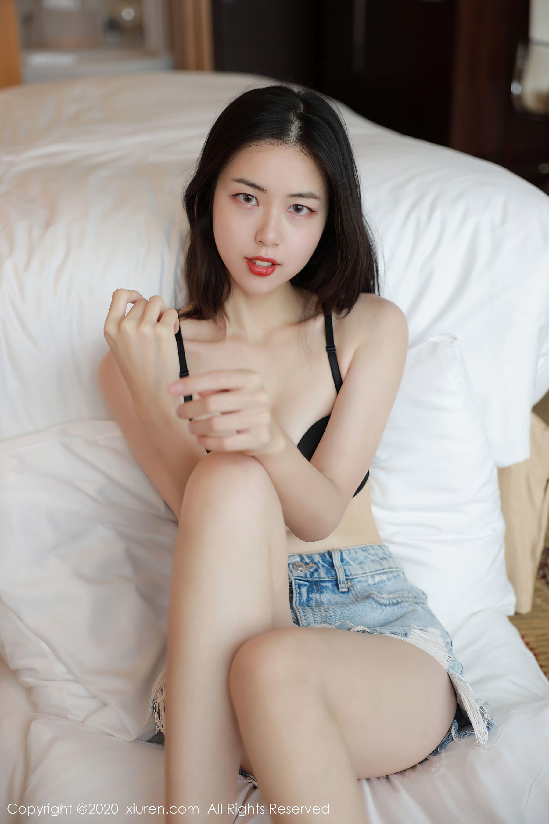 秀人XIUREN No.2397 噜噜妞儿插图1