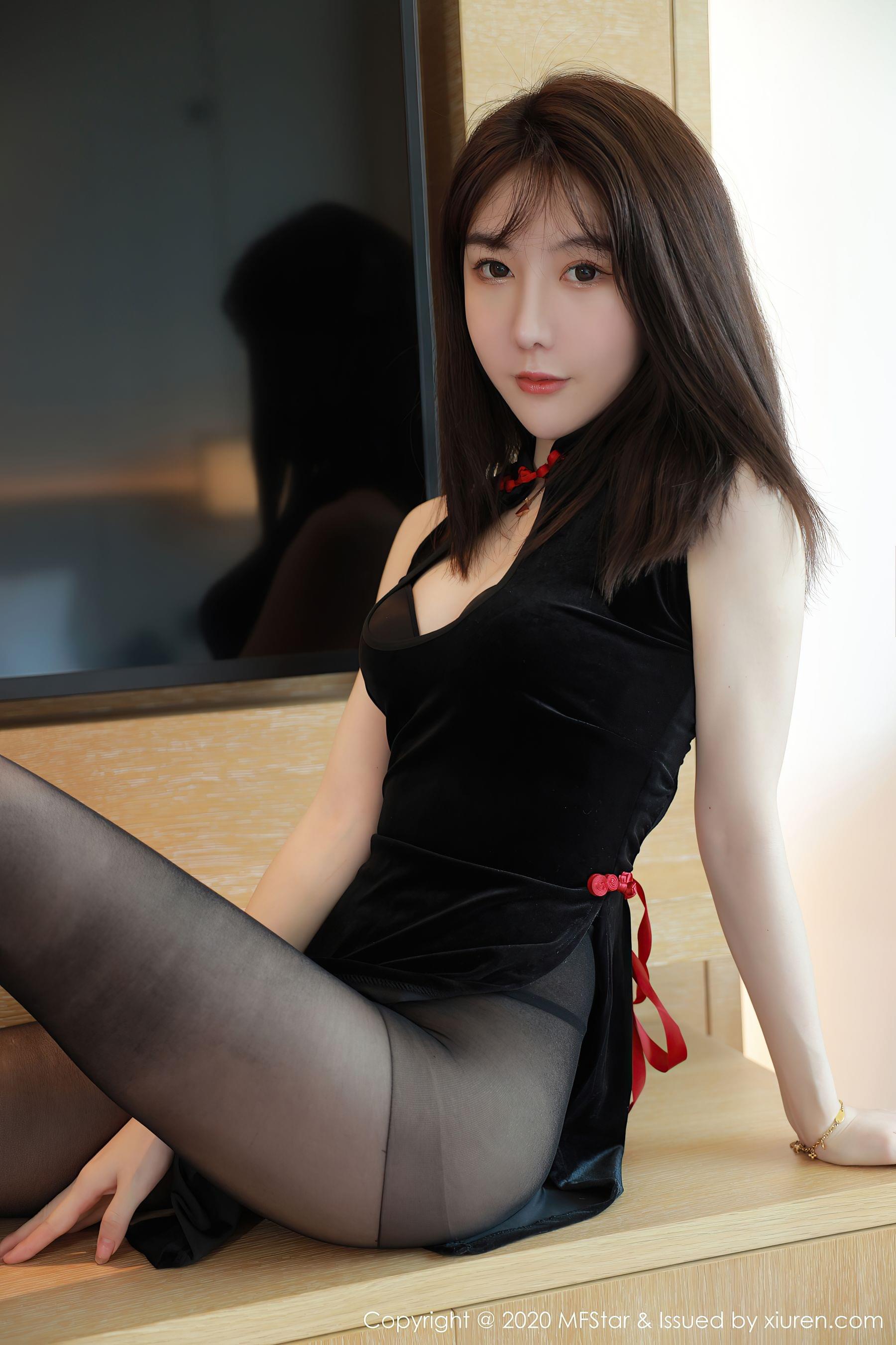 模范学院 Vol.402 薛琪琪sandy