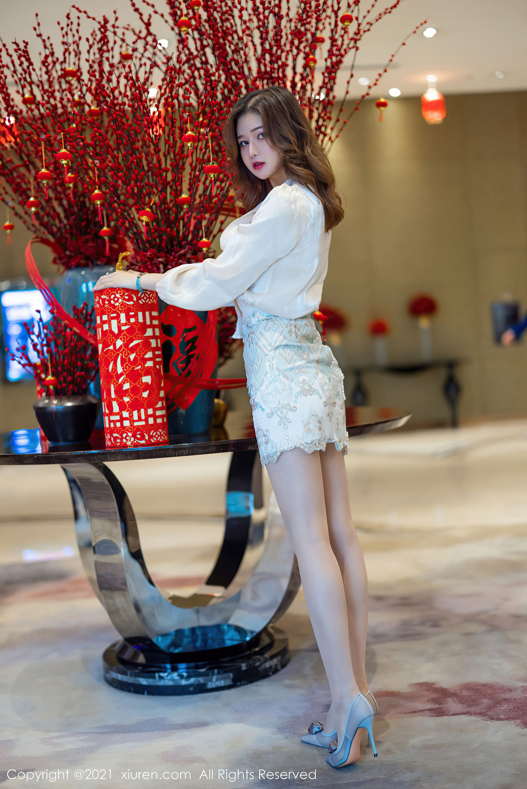 秀人XIUREN No.3211 芷萱mimi插图3