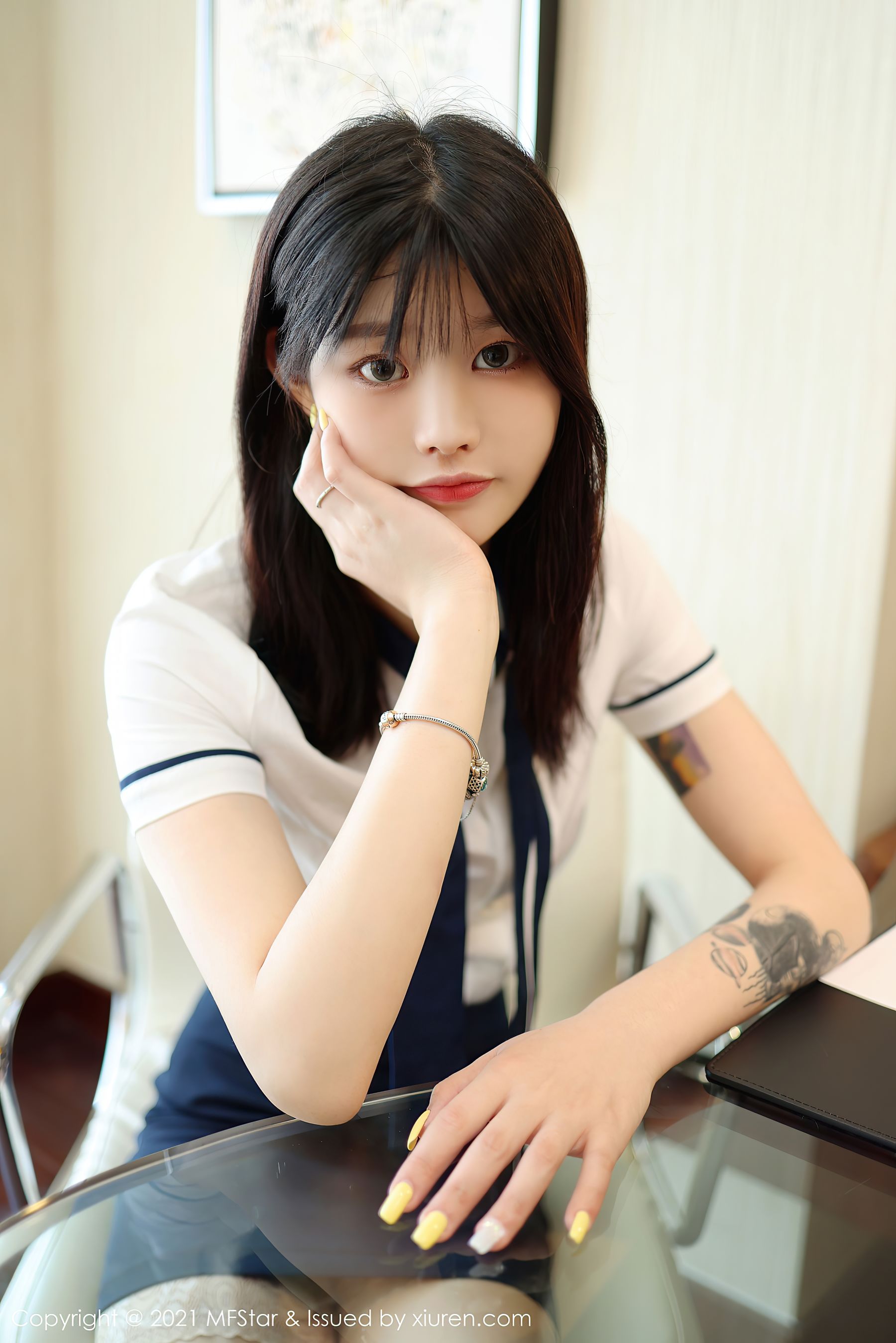 模范学院 Vol.516 77qiqi