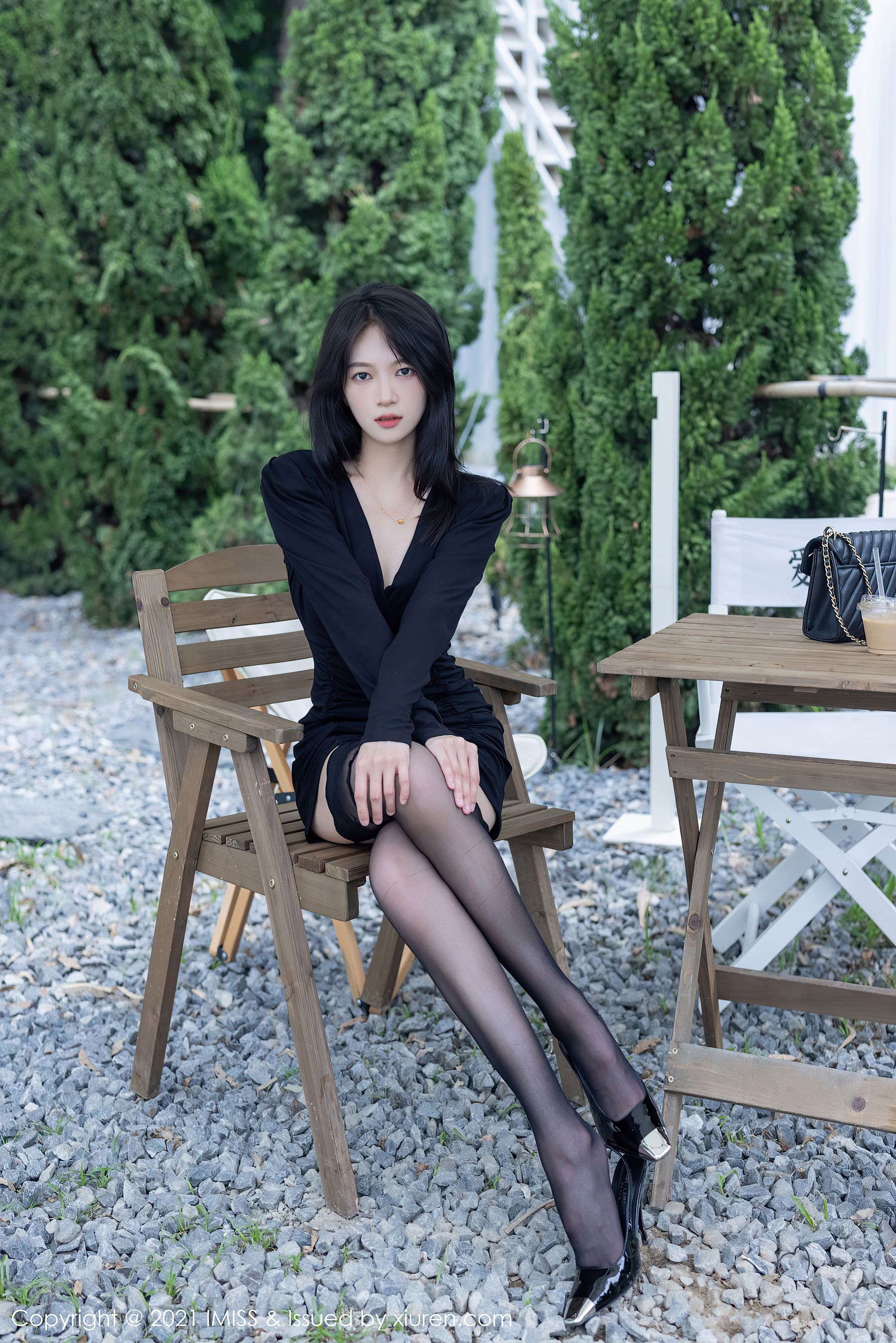 爱蜜社IMiss Vol.643 @Lynn刘奕宁 @Rossi 合集插图1