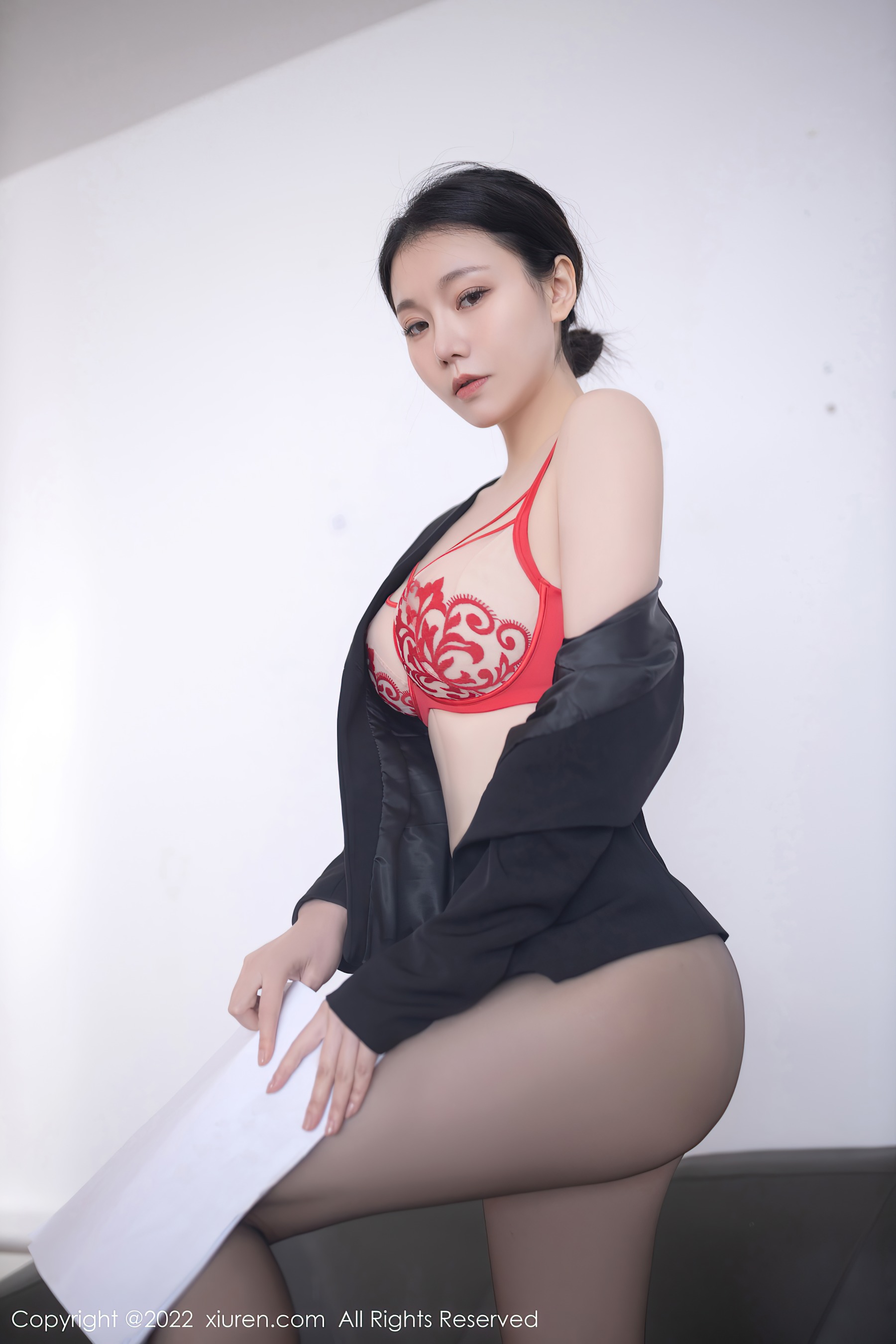 秀人网 No.4755 安然Maleah 女老板角色扮演插图1