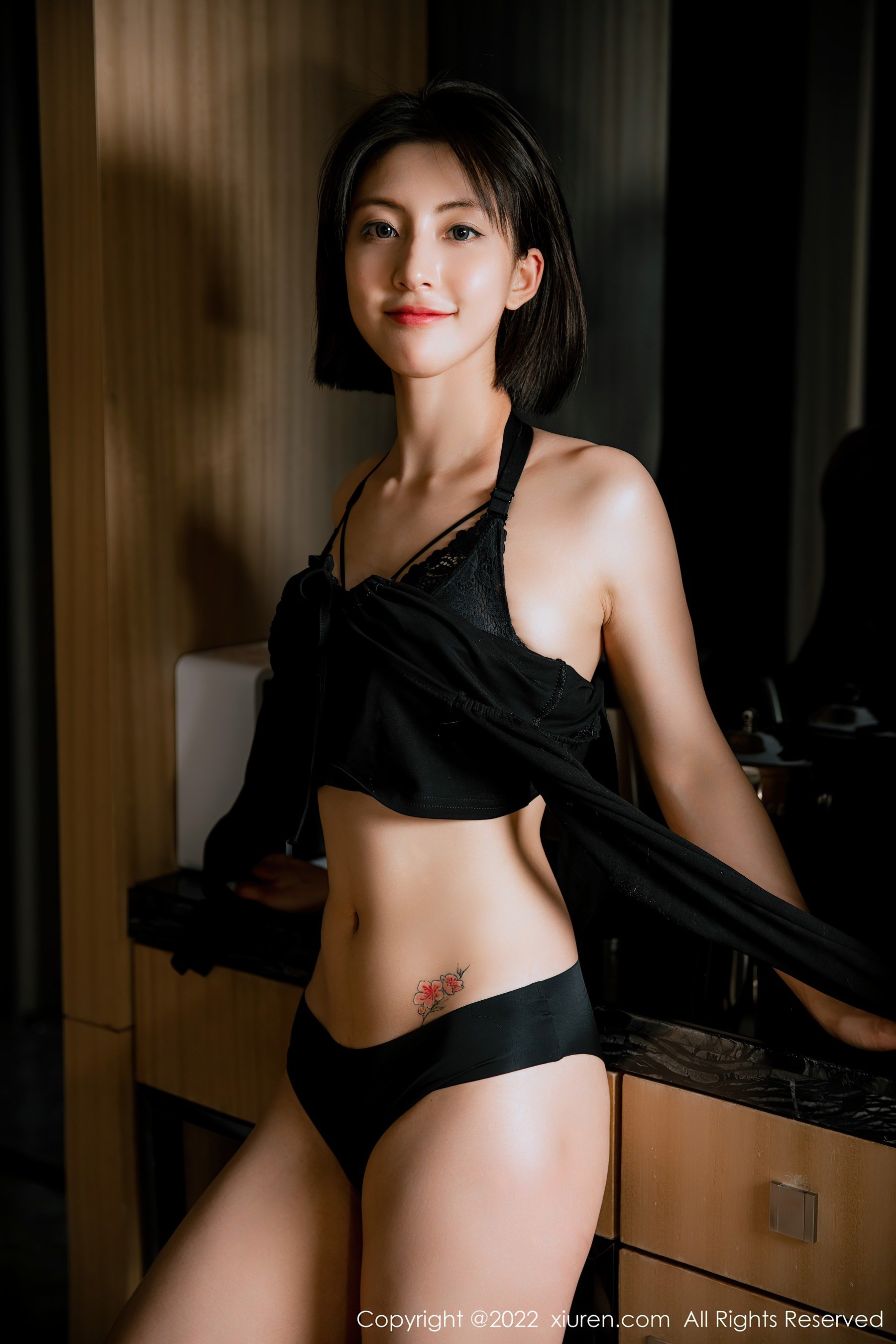 秀人网 No.4603 林文文yooki 淑女美腿内衣诱惑插图2