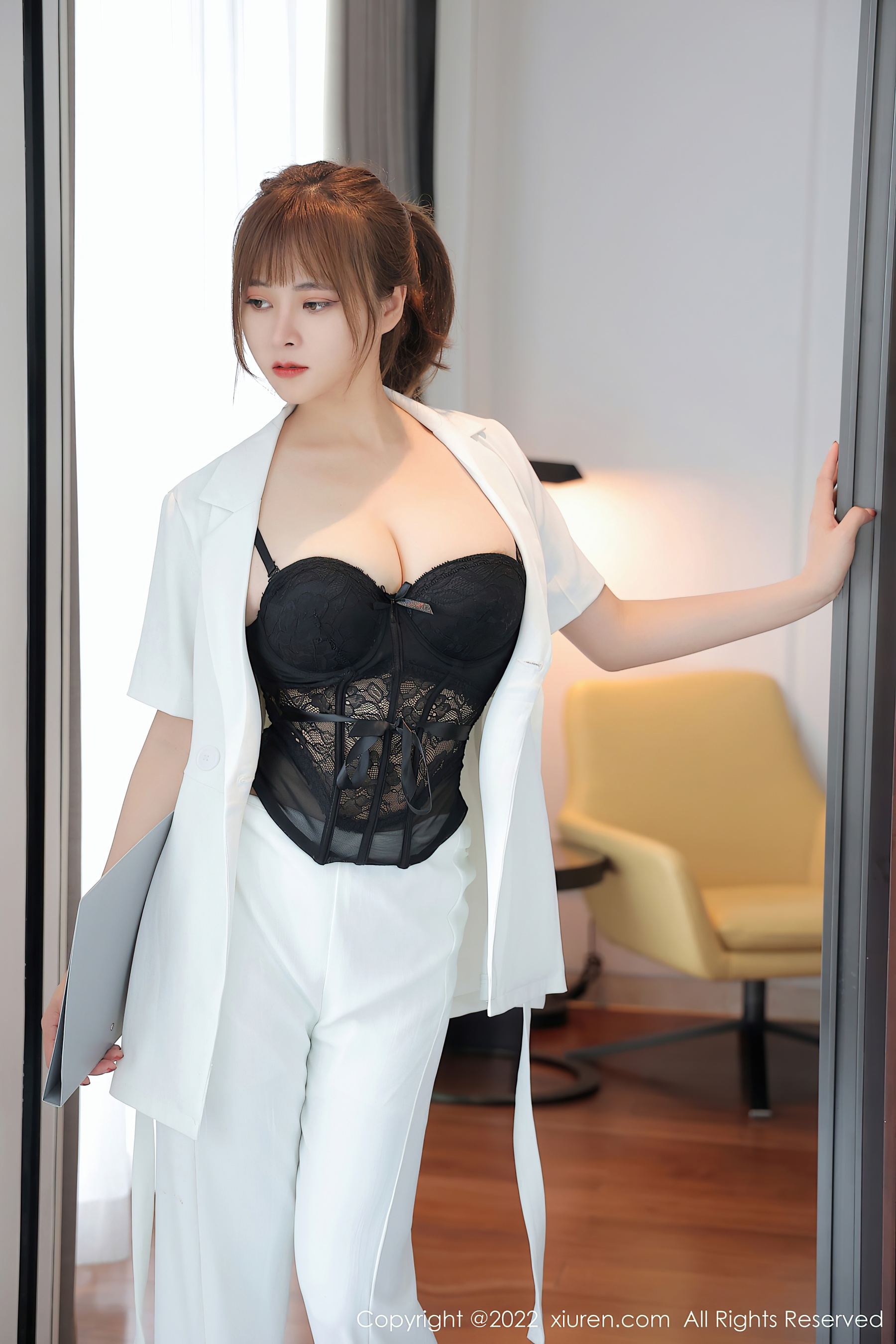 秀人网 No.5019 奈沐子 Ol装扮美腿插图9