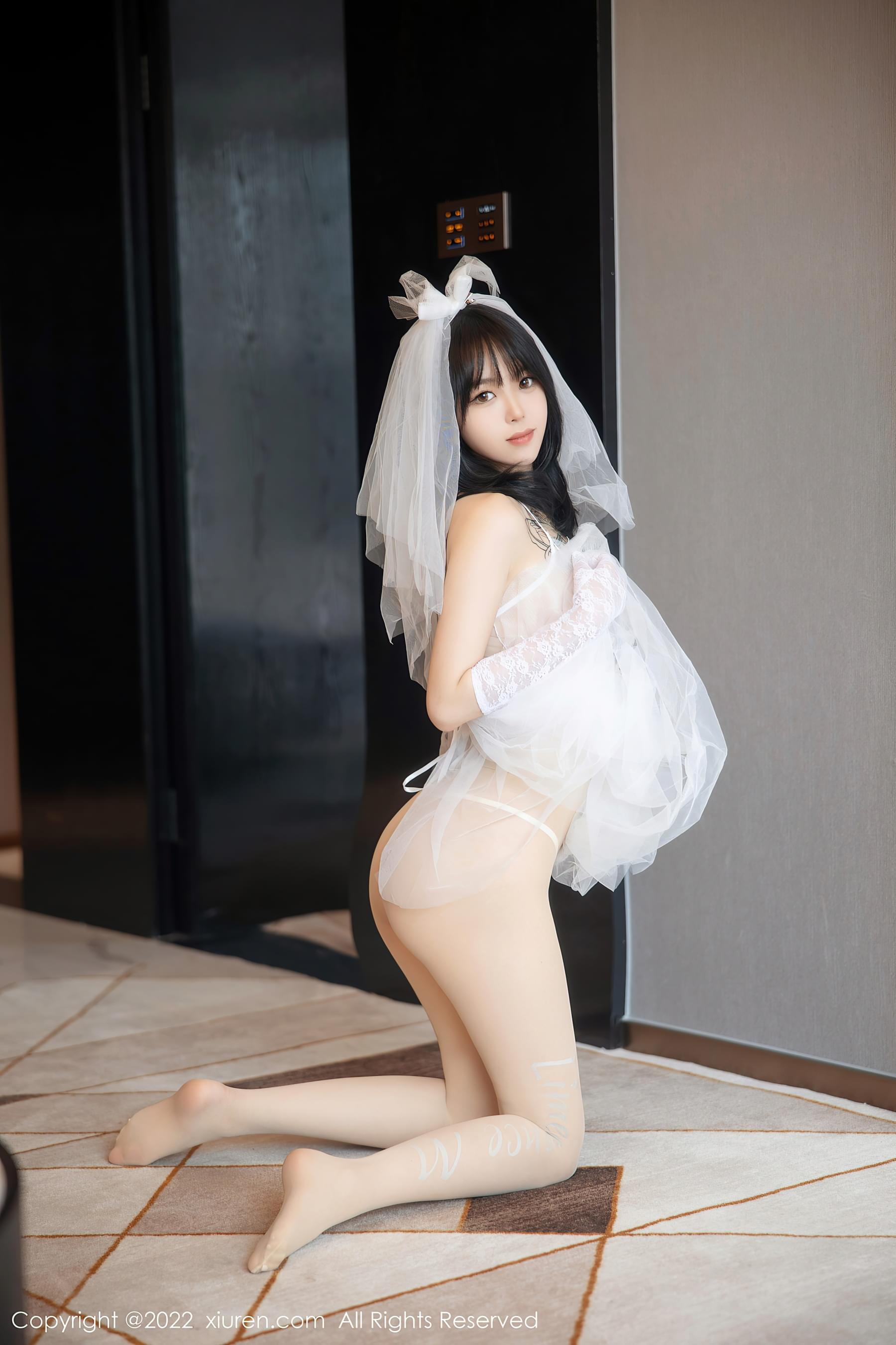 秀人网 No.5212 奶瓶. 婚纱服美腿插图6