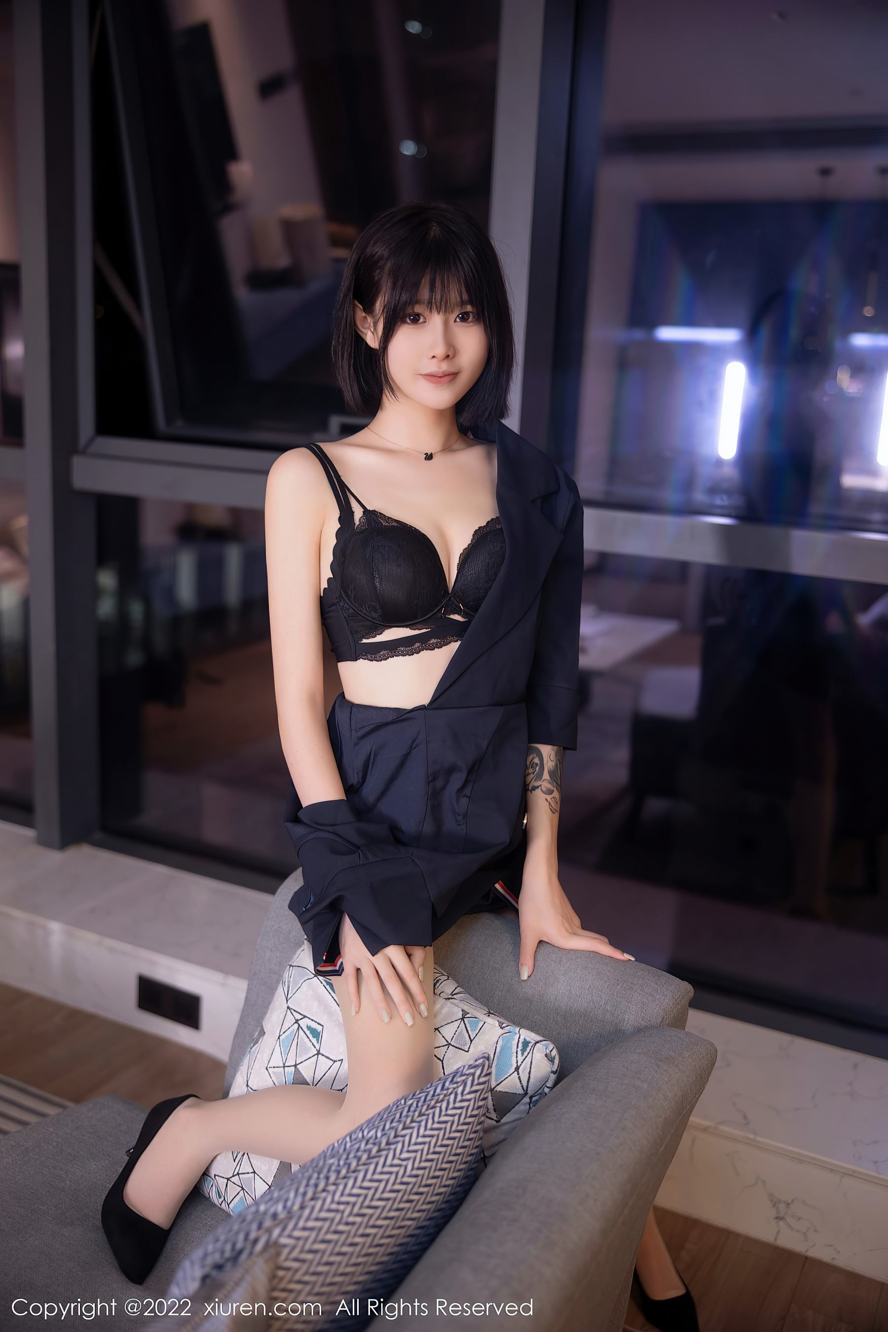 秀人网 No.5329 77qiqi 美腿丝袜插图3