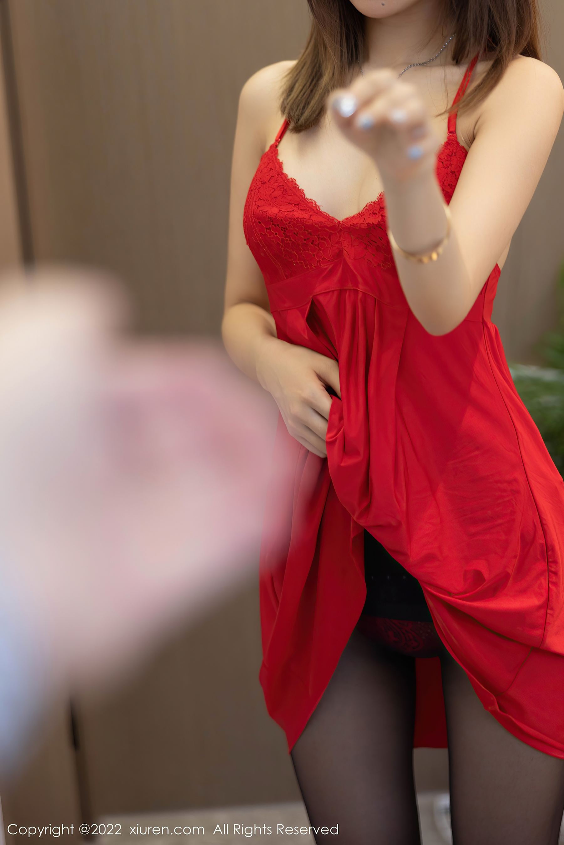 秀人网 No.5671 绮里嘉ula插图1