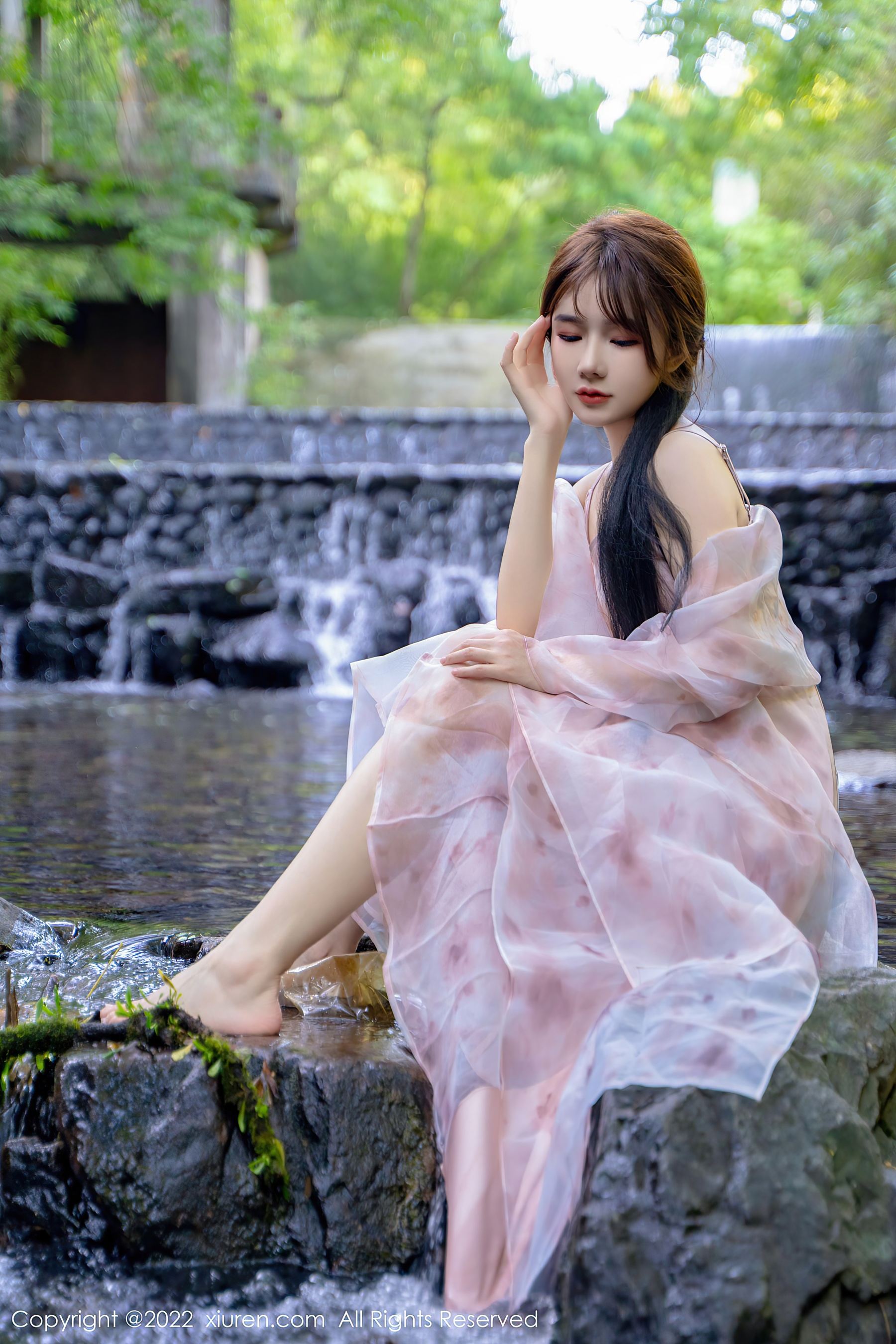 秀人网 No.5690 婠婠么 美腿长裙插图6