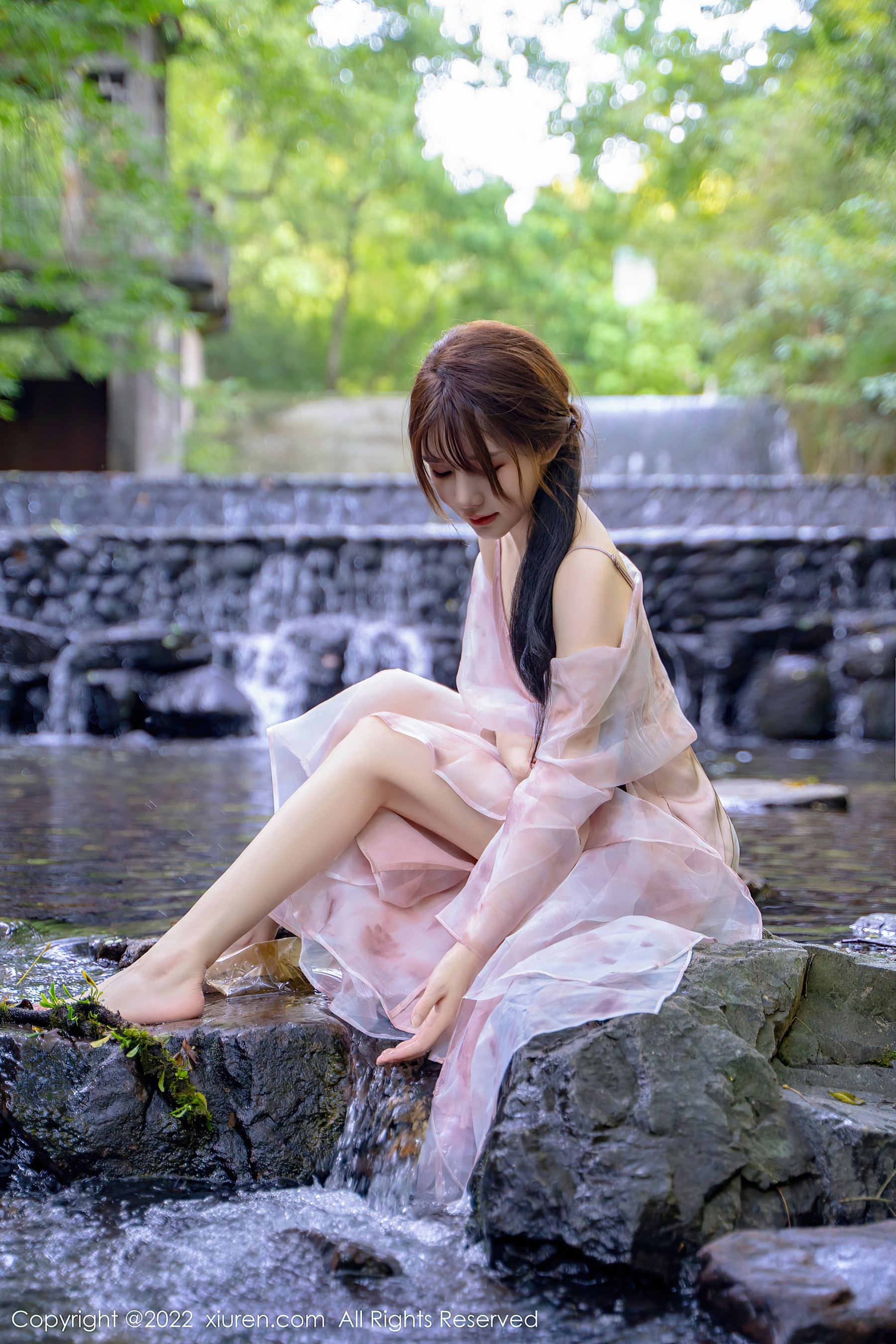 秀人网 No.5690 婠婠么 美腿长裙插图7