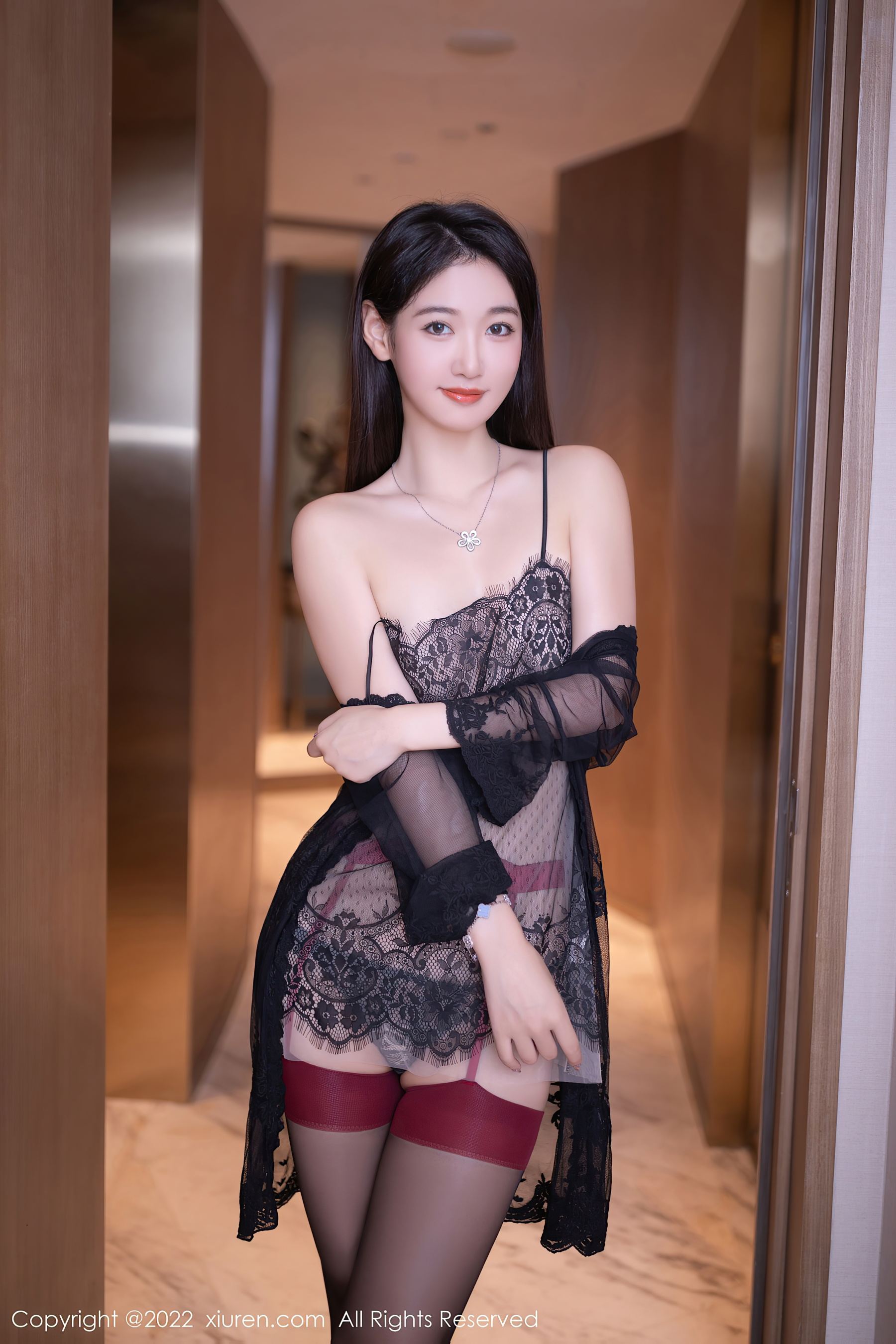 秀人网 No.5752 唐安琪 黑丝美腿