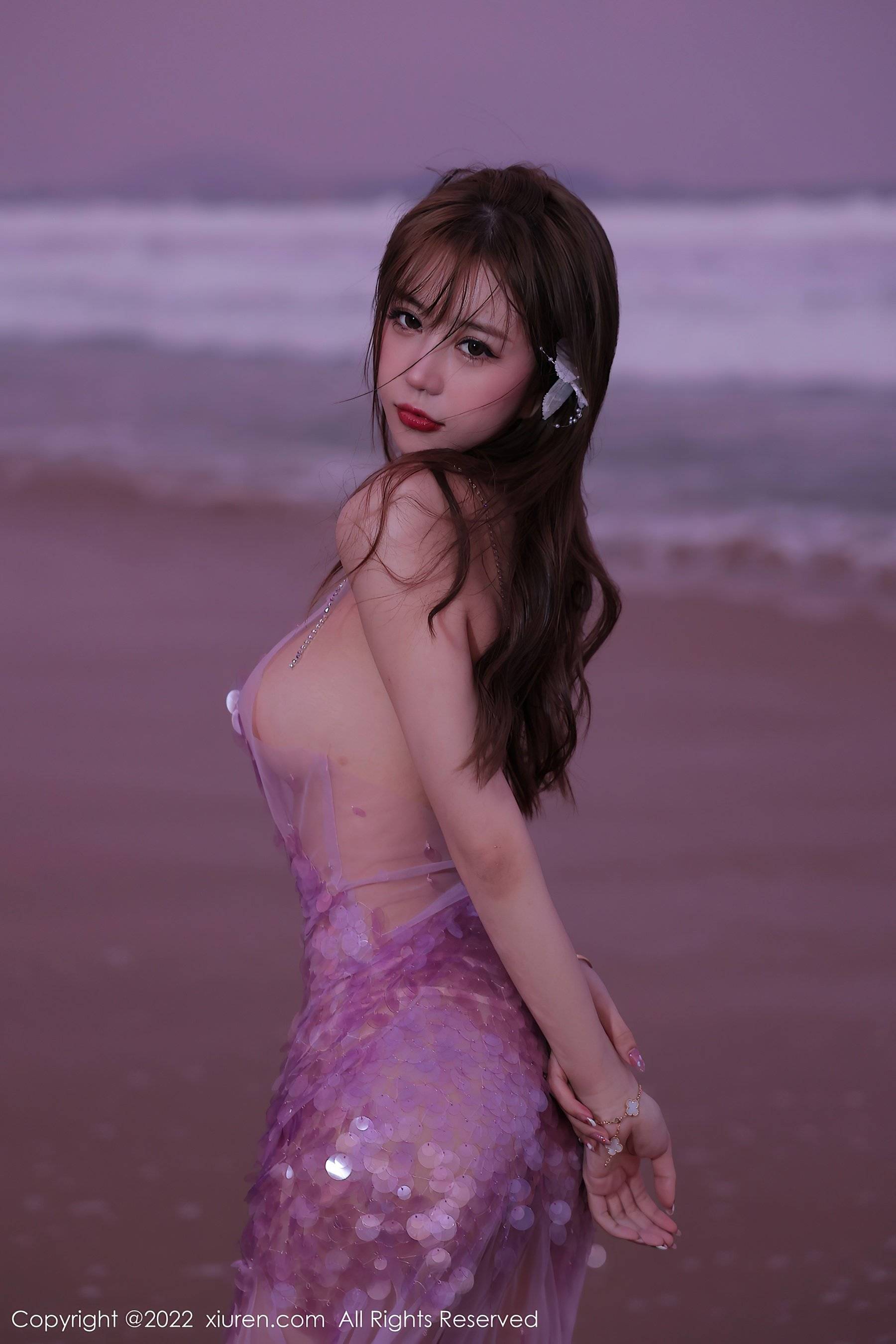 秀人网 No.5890 tina_甜仔插图2