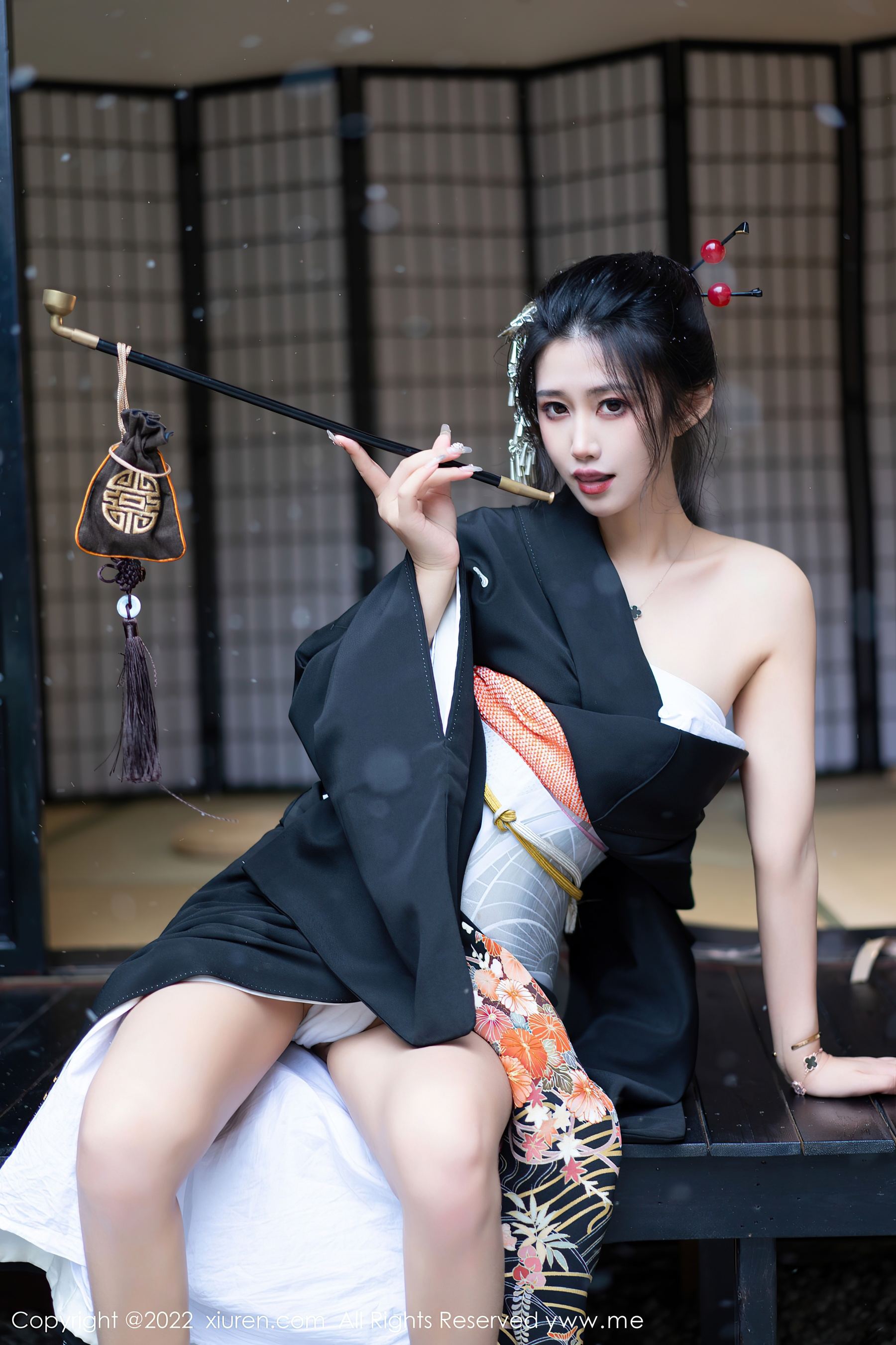秀人网 No.5932 laura阿姣 和服美腿插图1