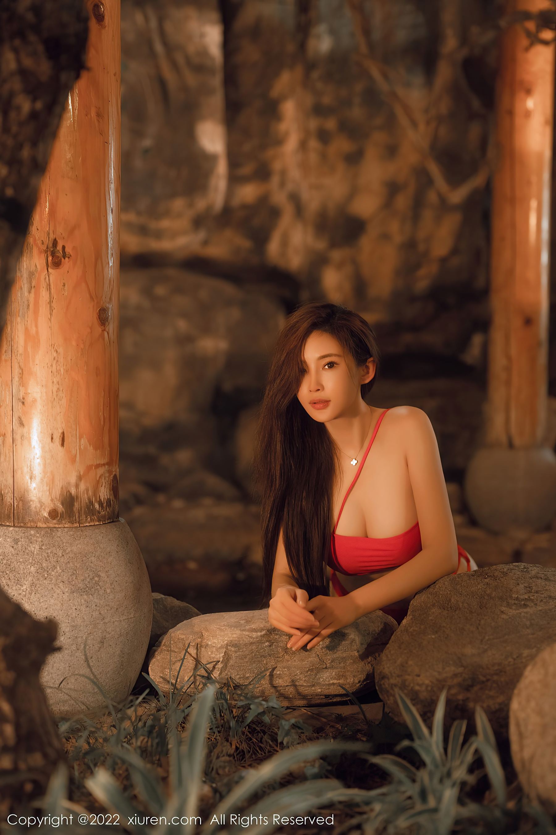 秀人网 No.6014 Carol周妍希 温泉写真插图8
